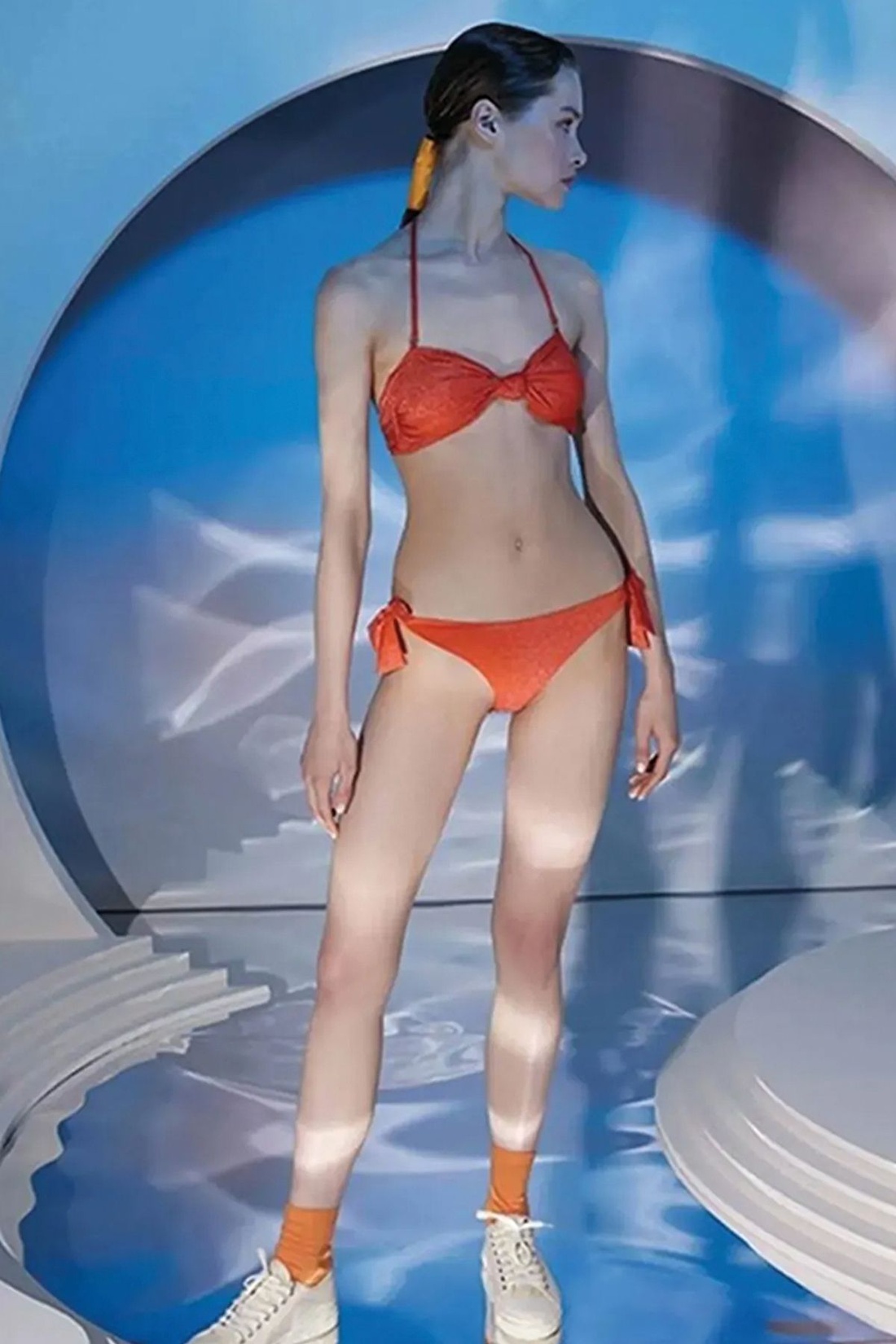 Parlak Kumaş Straplez Bikini Takımı