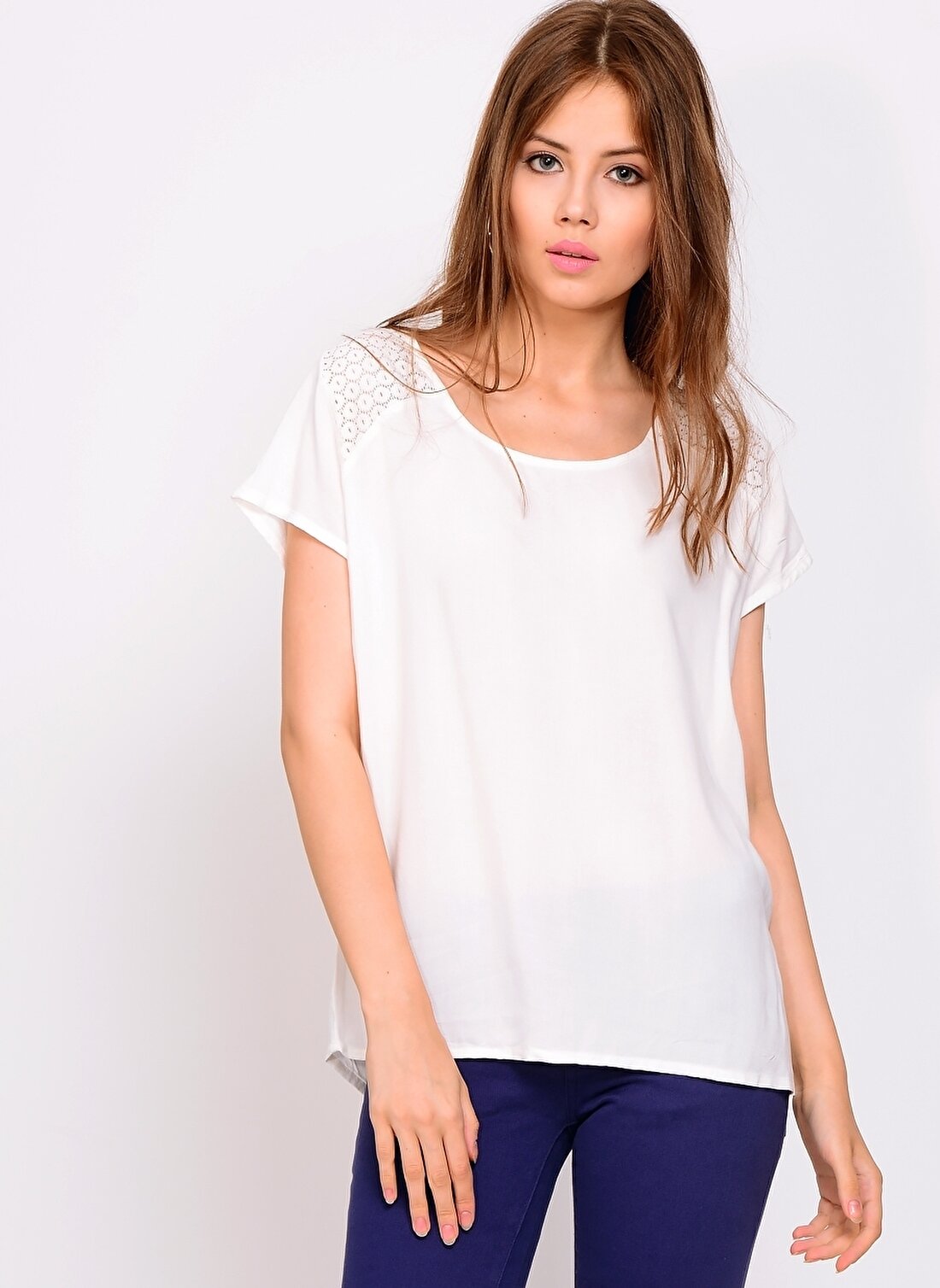 Vero Moda 10136059 Vmsılle Yarasa Kol Geniş Yaka Beyaz Kadın Bluz