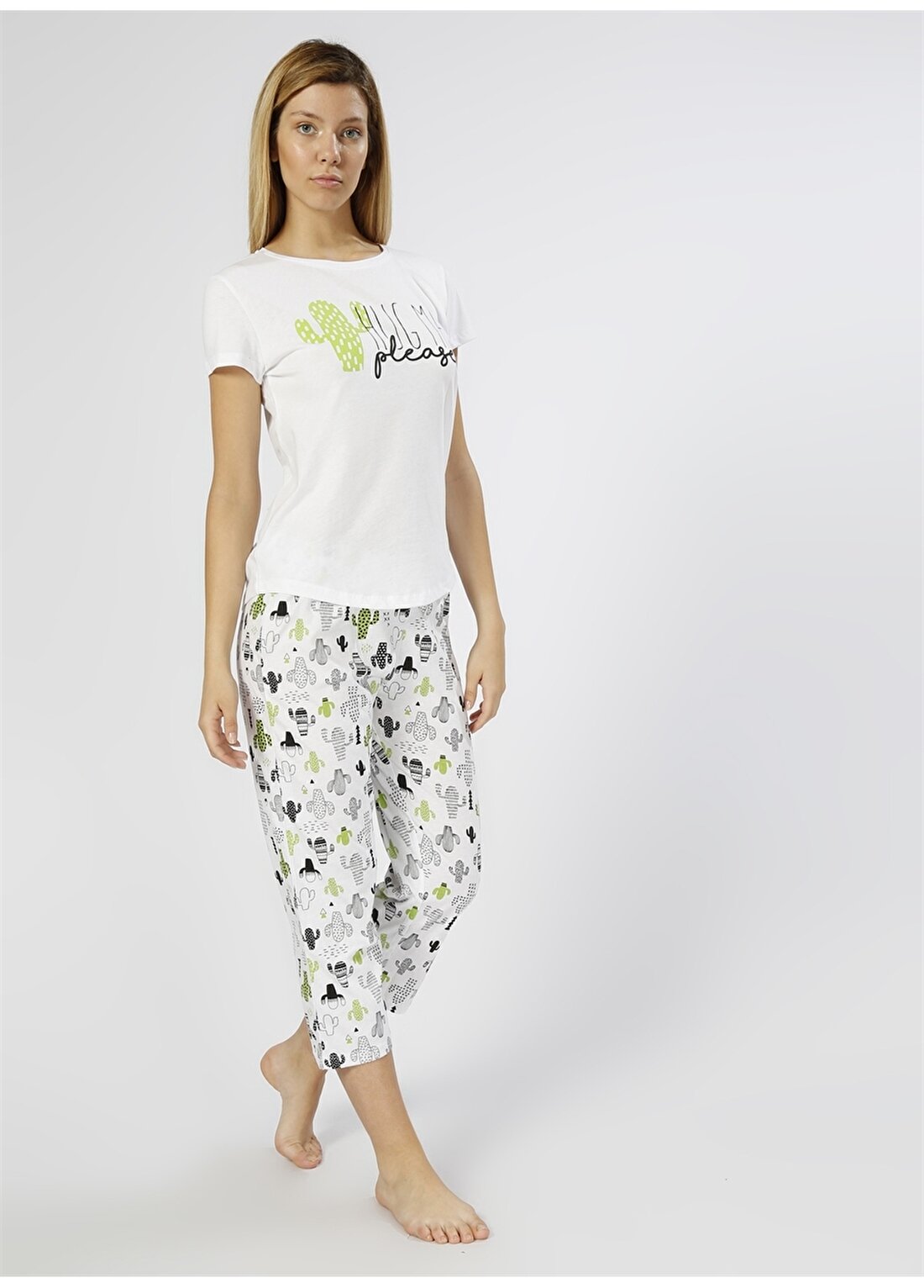 T-Box Kaktüs Desenli Beyaz Pijama Takımı