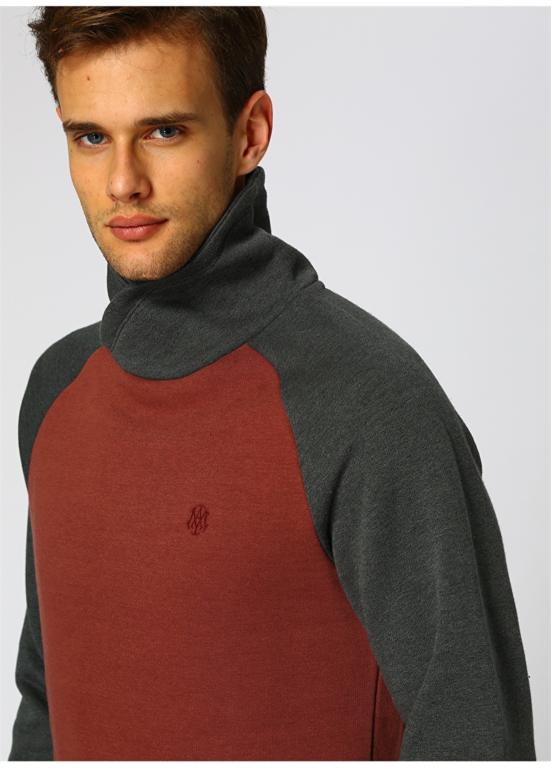 Mavi Kapişonlu Yanık Bordo Sweatshirt