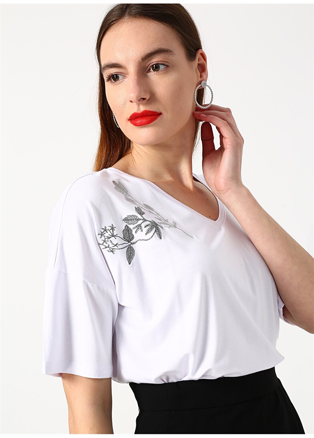 House Of Camellia Bernıceflo Beyaz Kadın Tişört