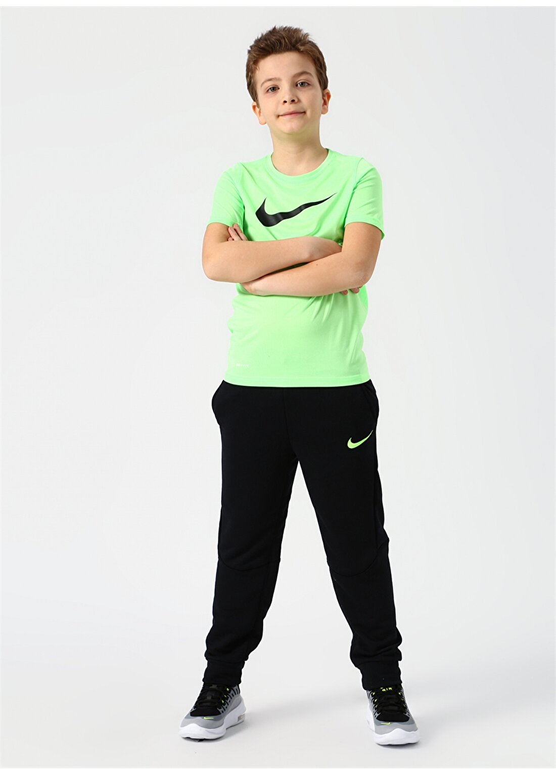 Nike Dri-FIT Genç Çocuk Eşofman Altı