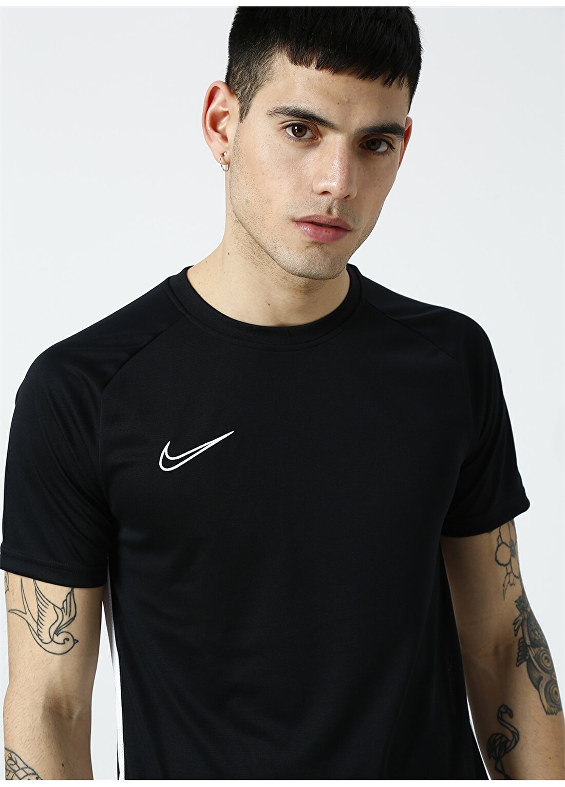 Nike AJ9996-010 Siyah Erkek T-Shirt