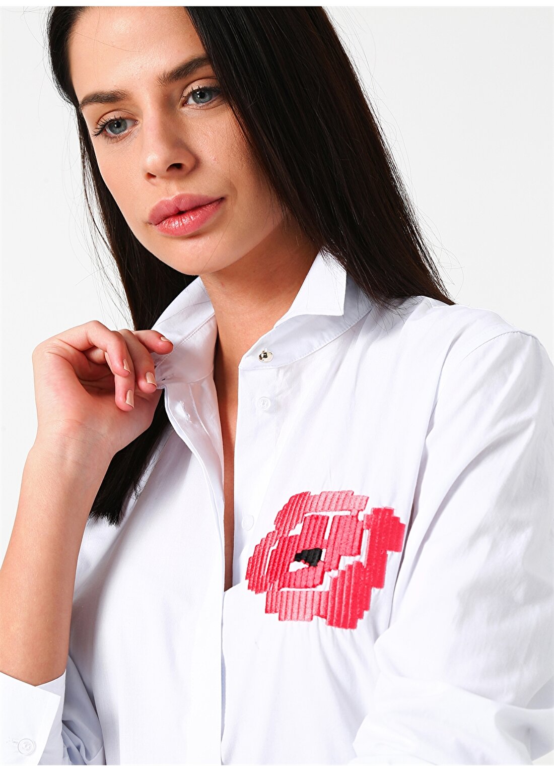 Beymen Studio 101360004 Beyaz Kadın Gülişlemeli Gömlek