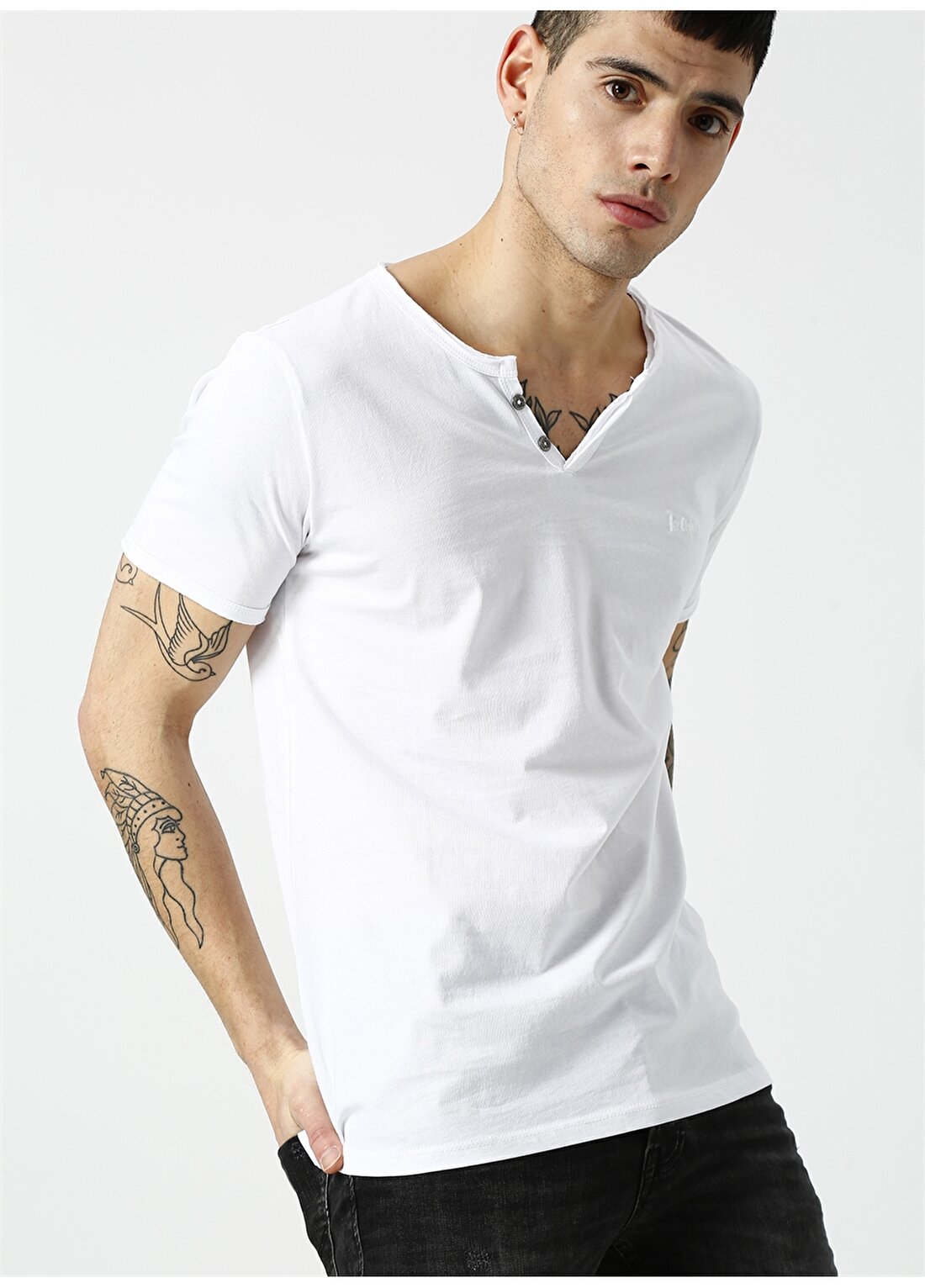 Lee Cooper Düğme Detaylı V Yaka Beyaz T-Shirt