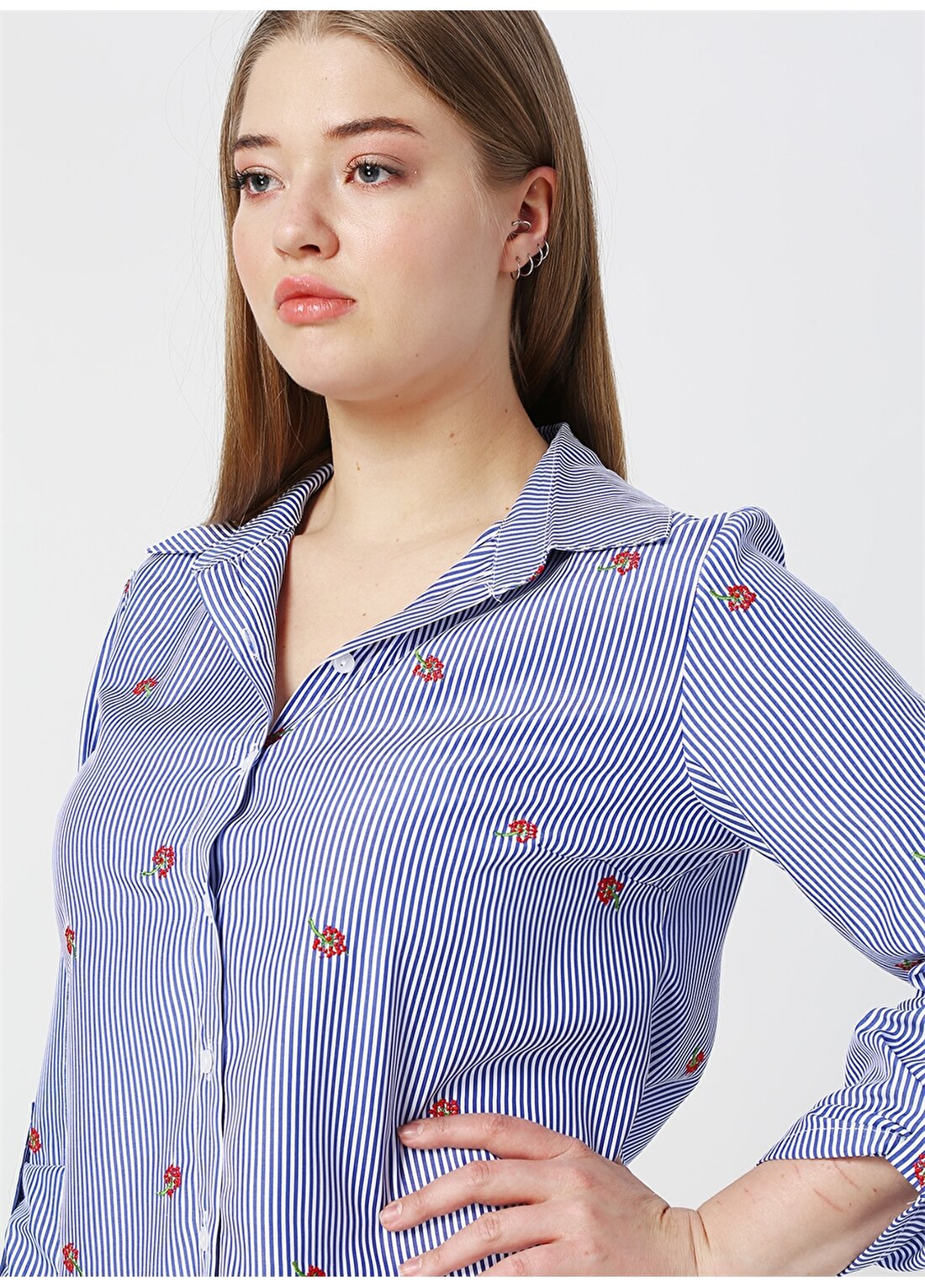 Selen Gömlek Yaka Yarım Kol Çizgili Çiçek Desenli İndigo Kadın Gömlek