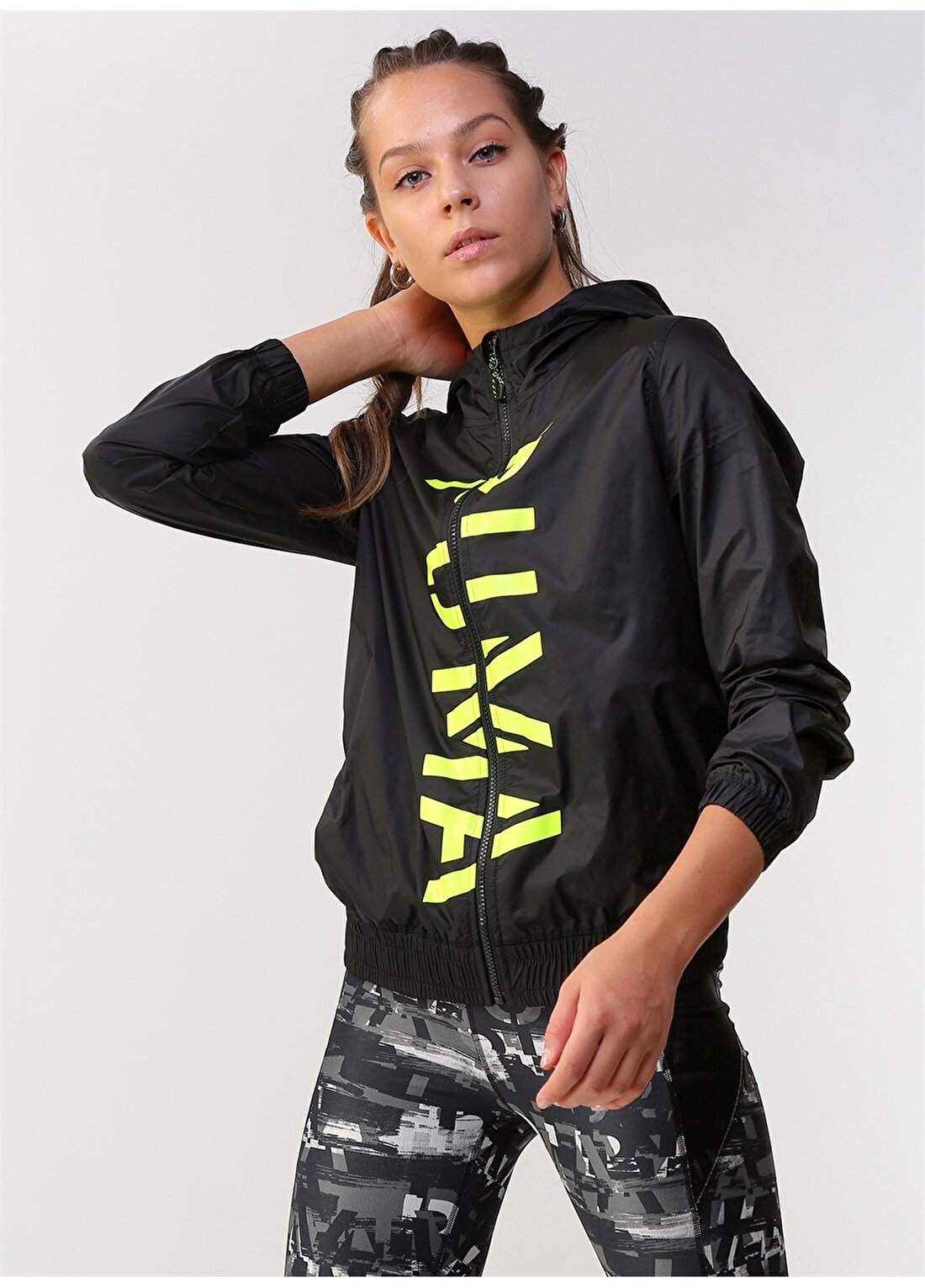 Puma Be Bold Graphic Woven Women's Training Jacket Zip Ceket