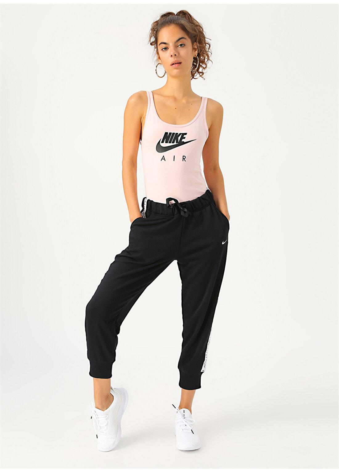 Nike Dri-FIT Get Fit Kadın Yünlü Eşofman Altı