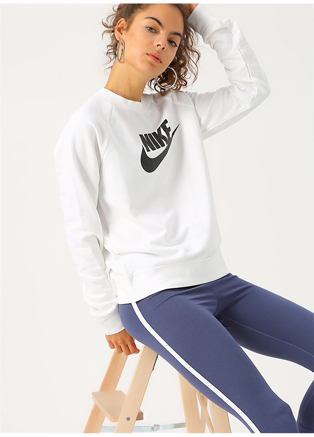Nike Sportswear Essential Yünlü Kadın Sweatshirt