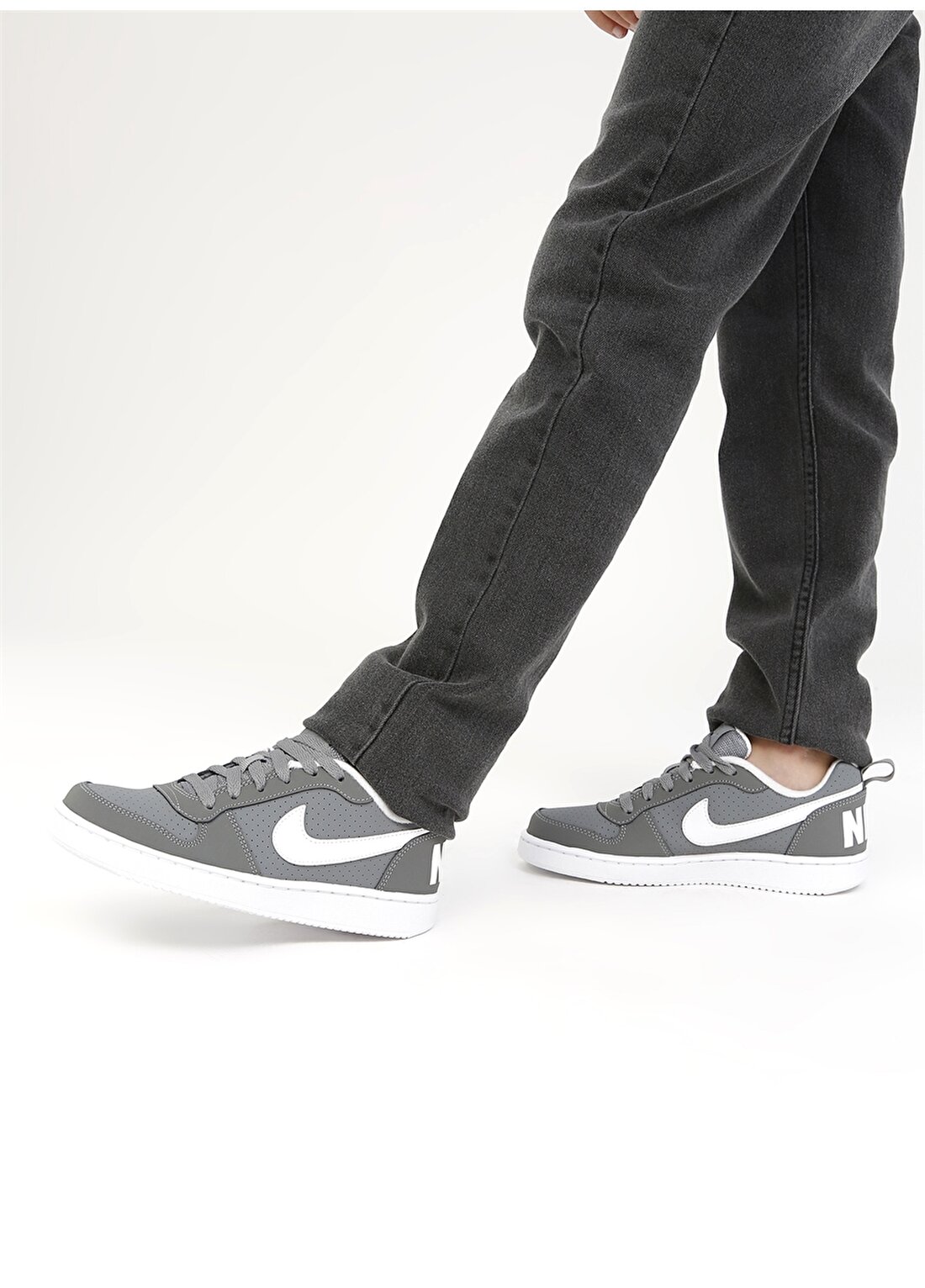Nike Court Borough Low (GS) Erkek Çocuk Yürüyüş Ayakkabısı