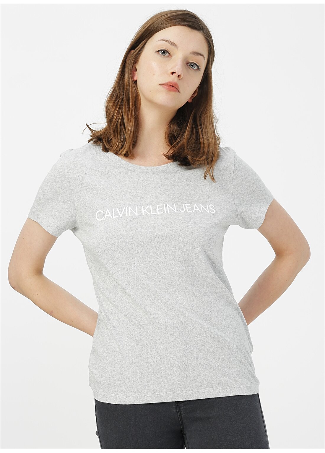 Calvin Klein Jeans Açık Gri Kadın T-Shirt CORE INSTITUTIONAL LOGO SLIM FIT TE