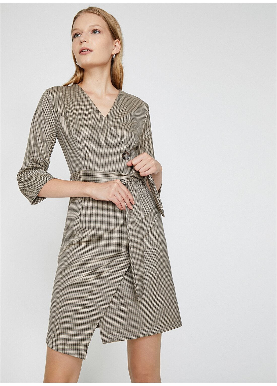 Koton Düğme Detaylı Vizon Elbise