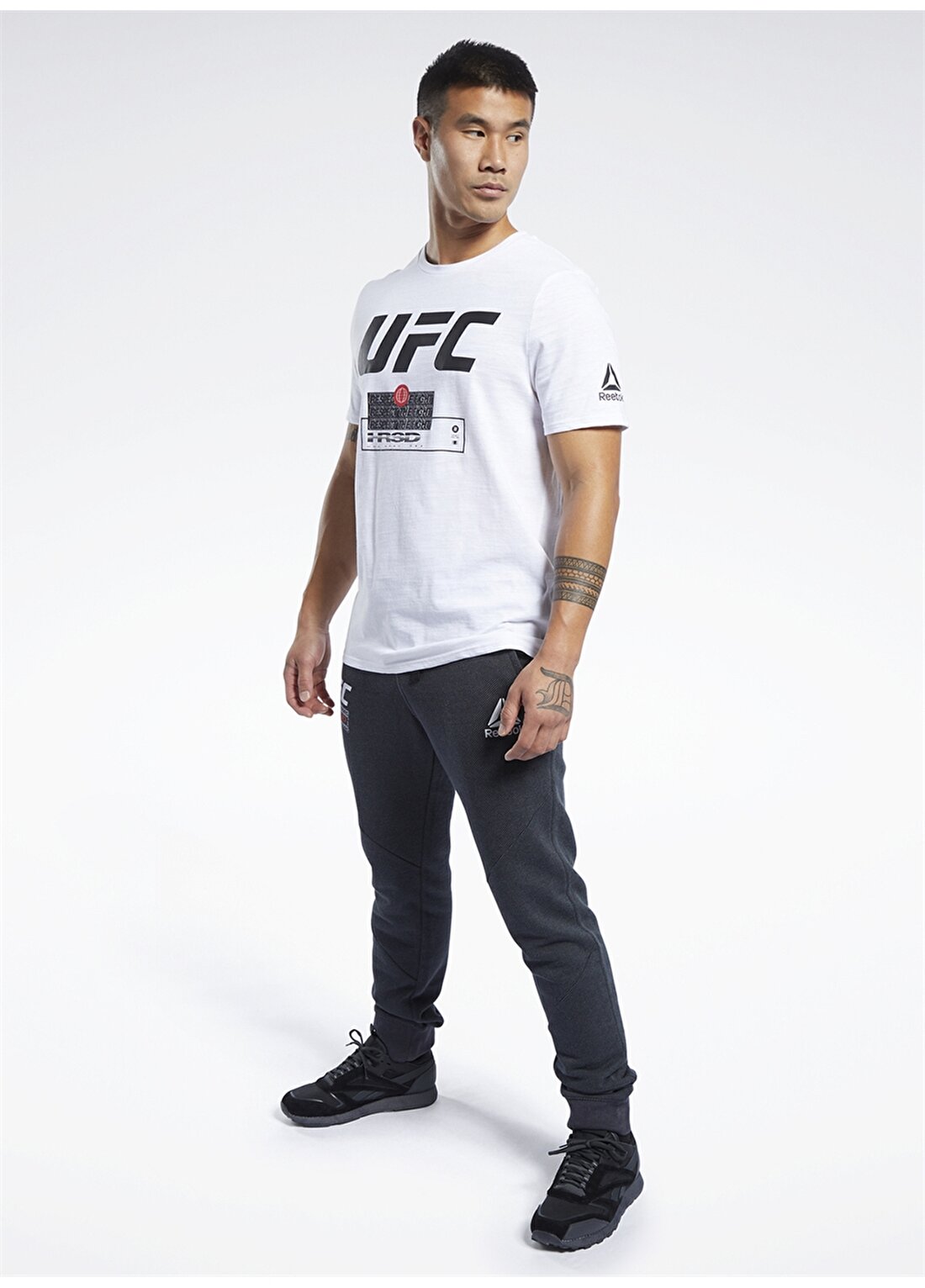 Reebok FJ5156 UFC FG Fight Week Erkek T-Shirt