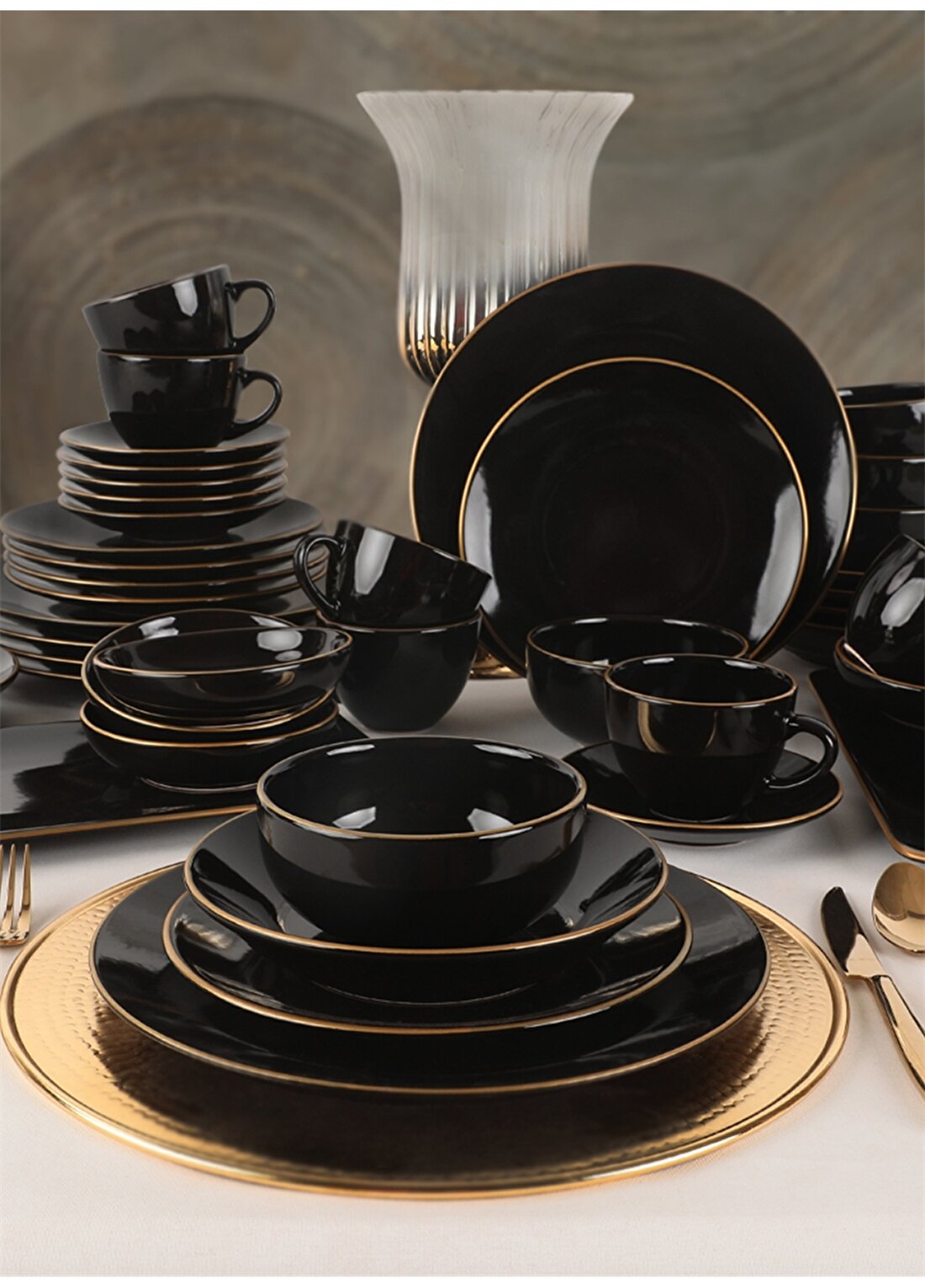 Keramika Siyah Fileli 44 Parça 6 Kişilik Yemek Takımı