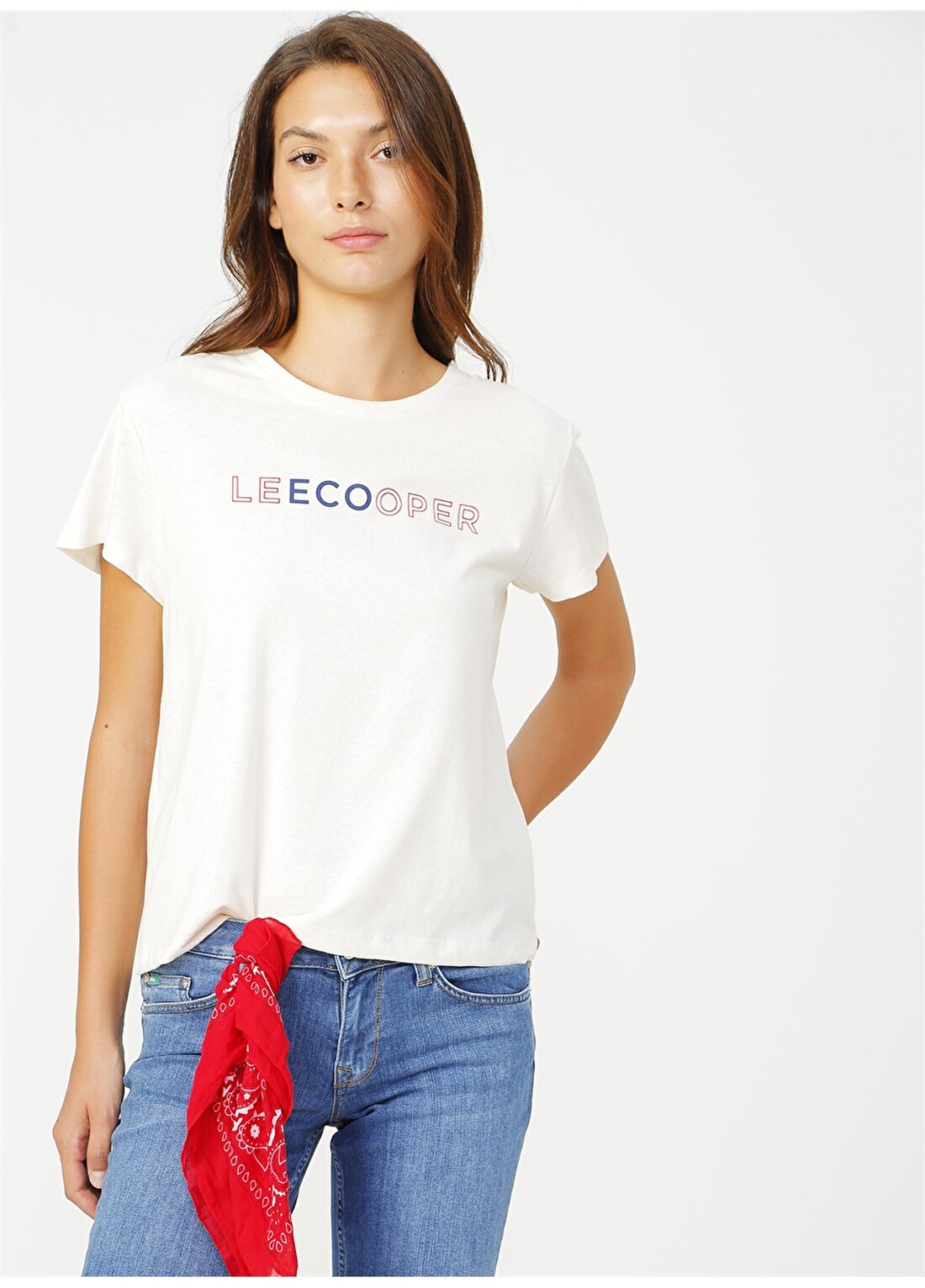 Lee Cooper 202 LCF 242028 Repreve 05 Ekru Kadın O Yaka T-Shirt