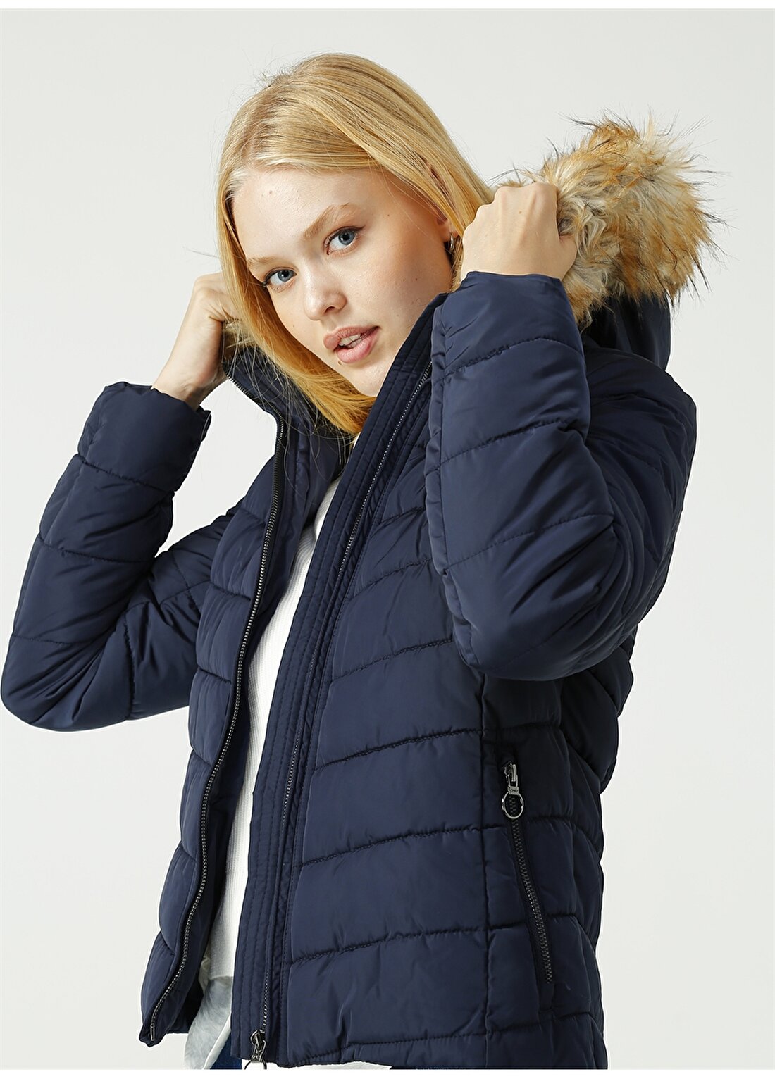 Only Newellan Quilted Fur Hood Mont