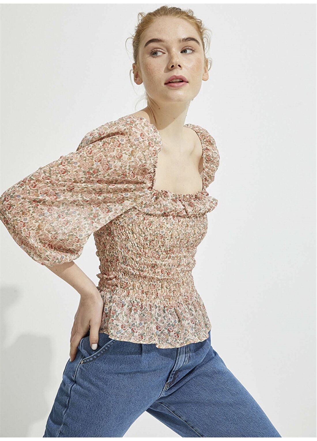 Koton Gipeli Çiçek Desen Fırfır Yaka Renkli Kadın Bluz