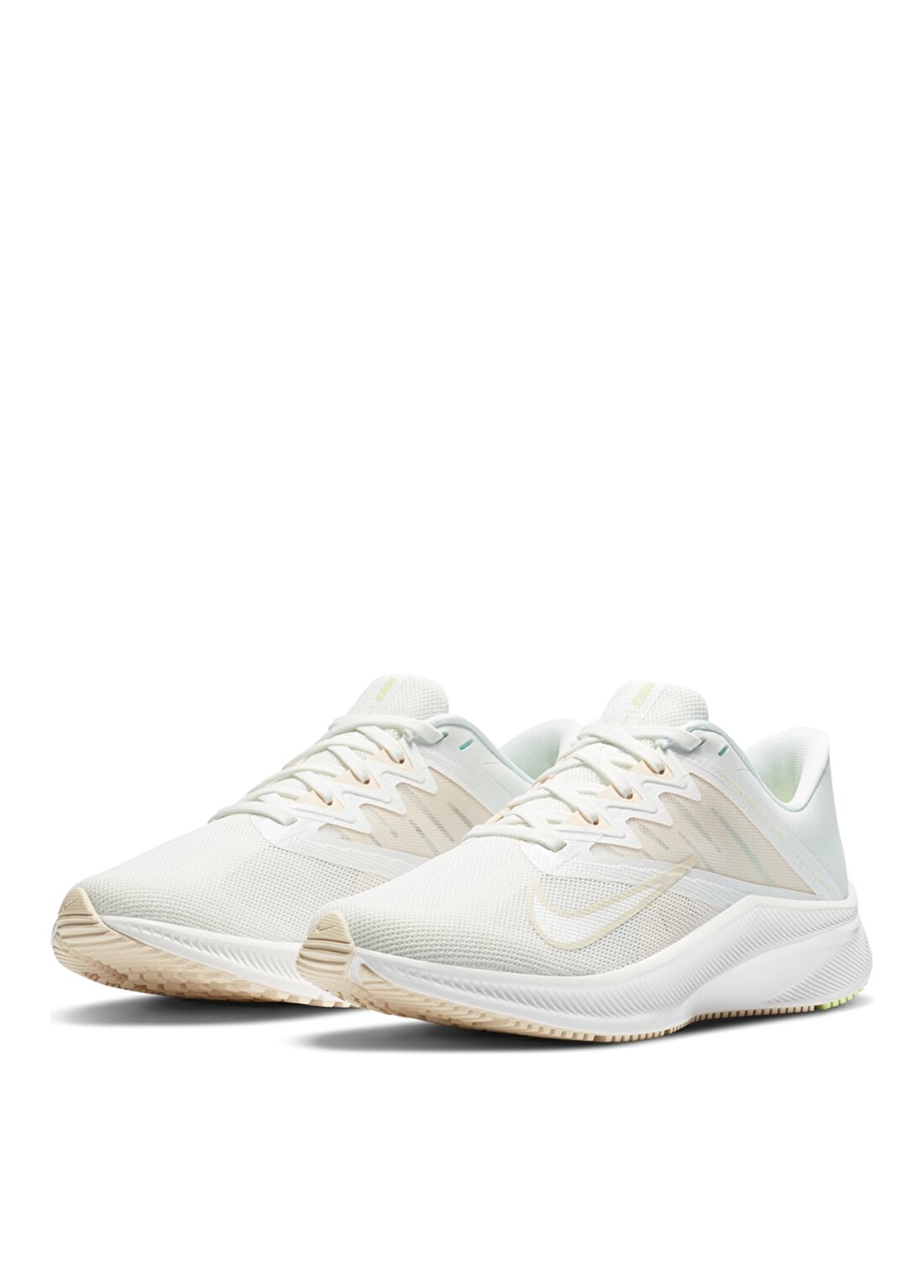 Nike Quest 3 Kadın Beyaz Koşu Ayakkabısı