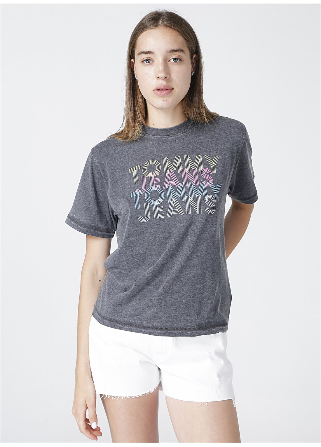 Tommy Jeans Bisiklet Yaka Siyah Baskılı Kadın T-Shirt