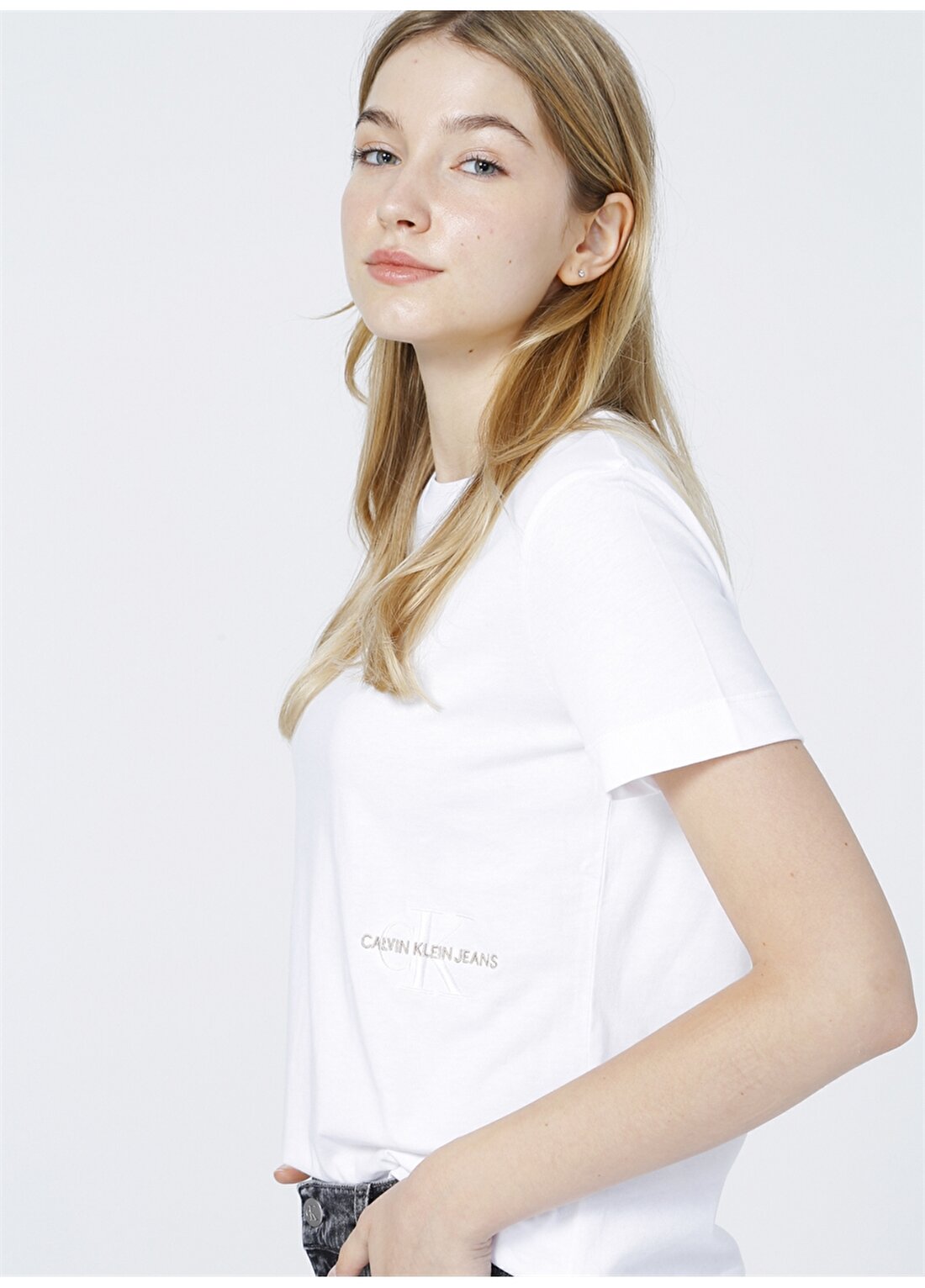 Calvin Klein Jeans Yuvarlak Yaka Normal Kalıp Düz Beyaz Kadın T-Shirt OFF PLACED MONOGRAM TEE