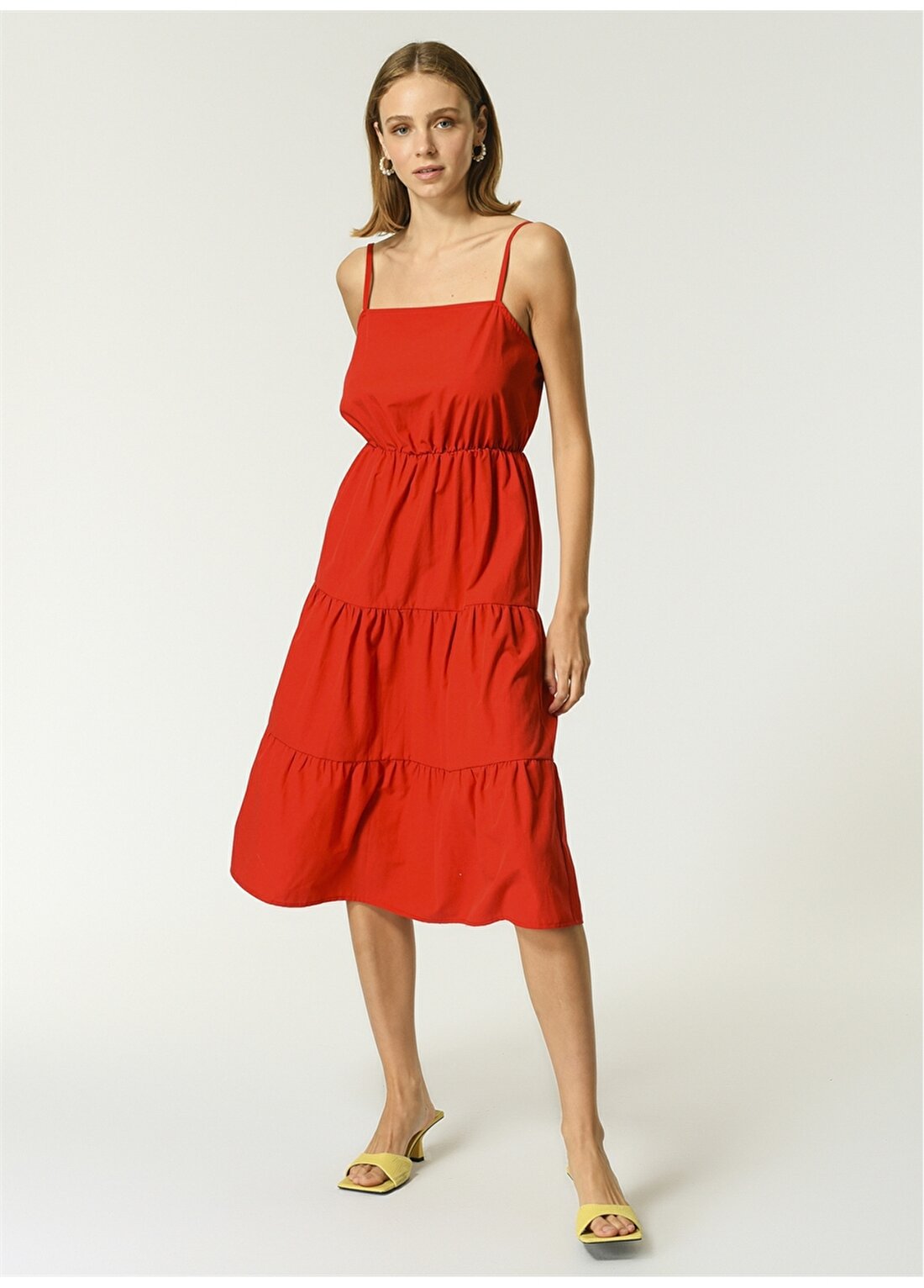 NGSTYLE Askılı Diz Altı Düz Kırmızı Kadın Elbise