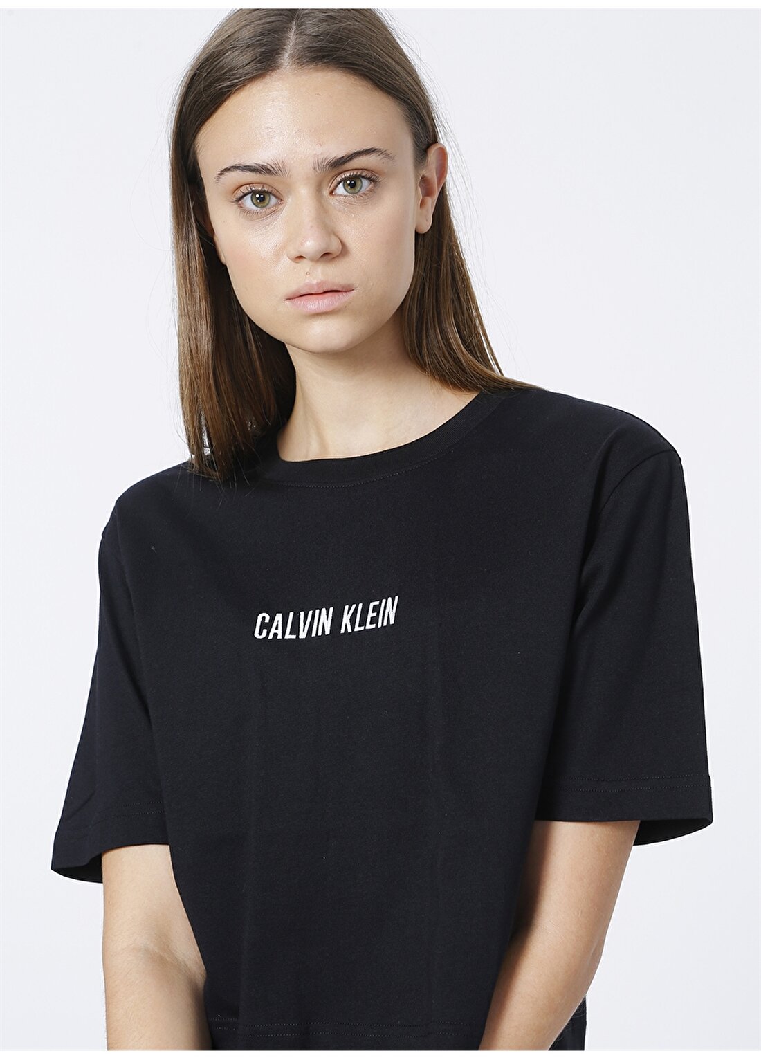 Calvin Klein 00GWS1K197PW Yuvarlak Yaka Regular Fit Düz Siyah Kadın T-Shirt