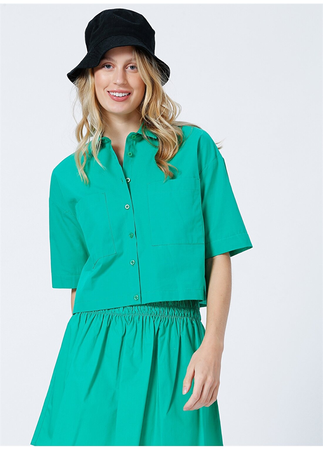 Limon Robinson Geniş Fit Düz Yeşil Kadın Gömlek