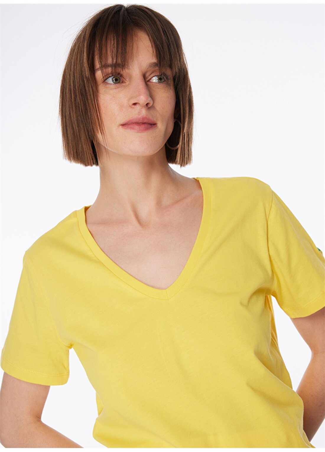 Fabrika Sarı Kadın V Yaka Basic T-Shirt TEYO