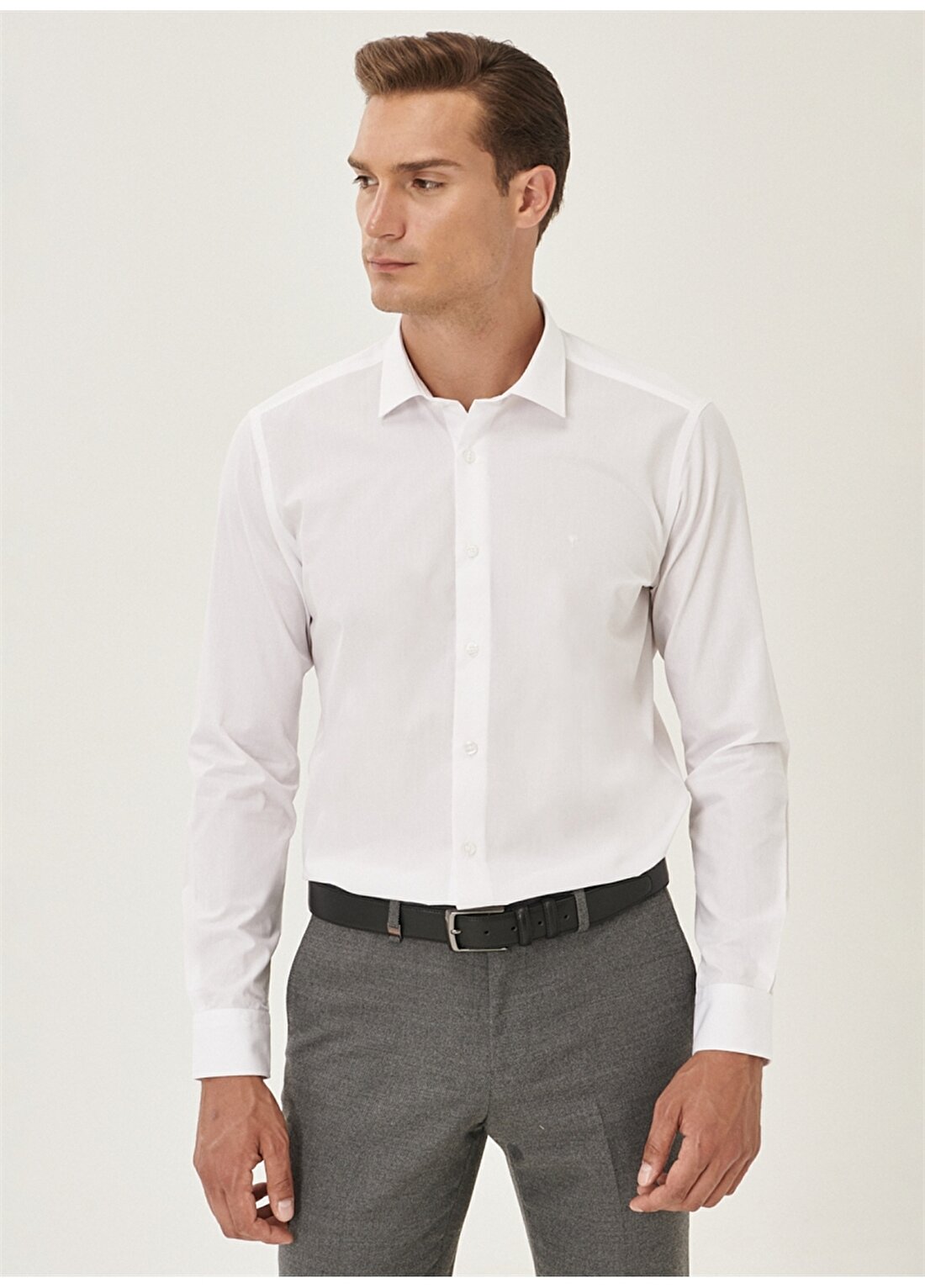 Altınyıldız Classics Slim Fit Klasik Gömlek Yaka Düz Beyaz Erkek Gömlek 4A2000000001