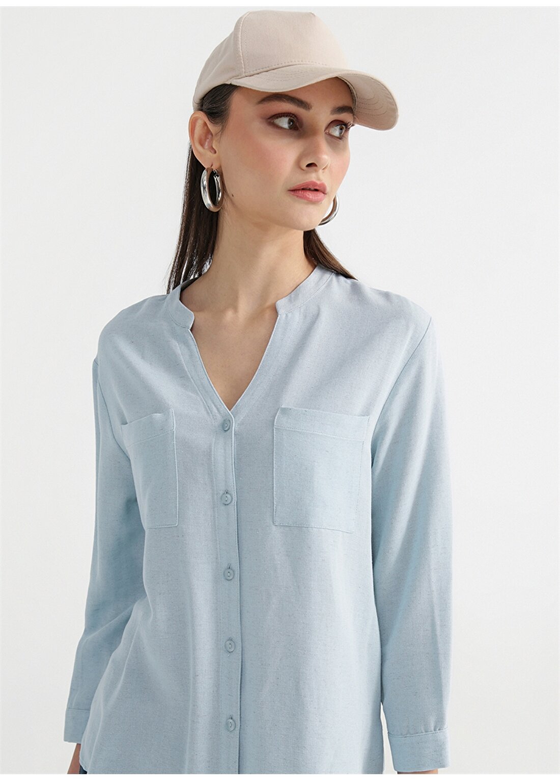 Fabrika Mavi Kadın V Yaka Basic Keten Gömlek RIPON-Y