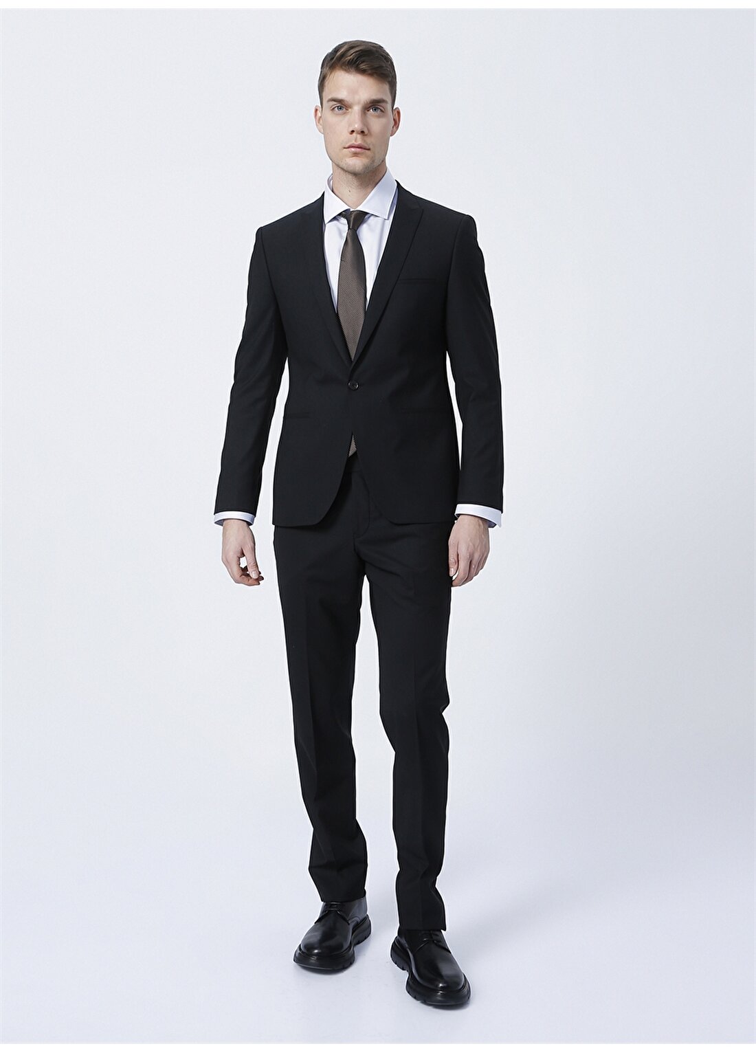 Beymen Business 4B3010000052 Kırlangıç Yaka Uzun Kollu Slim Fit Düz Siyah Erkek Takım Elbise