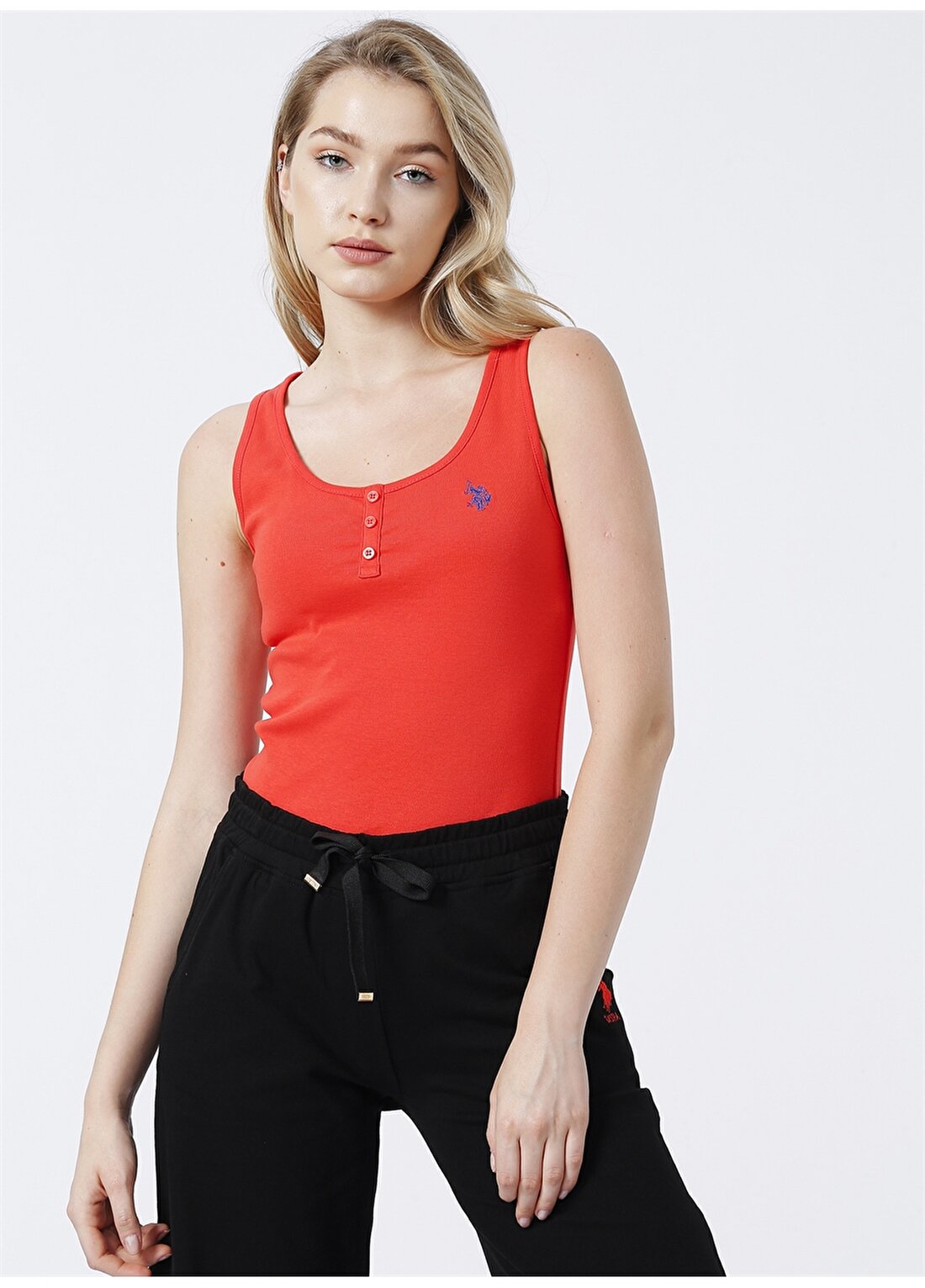 U.S. Polo Assn. Gedda22 U Yaka Slim Fit Düz Kırmızı Kadın T-Shirt