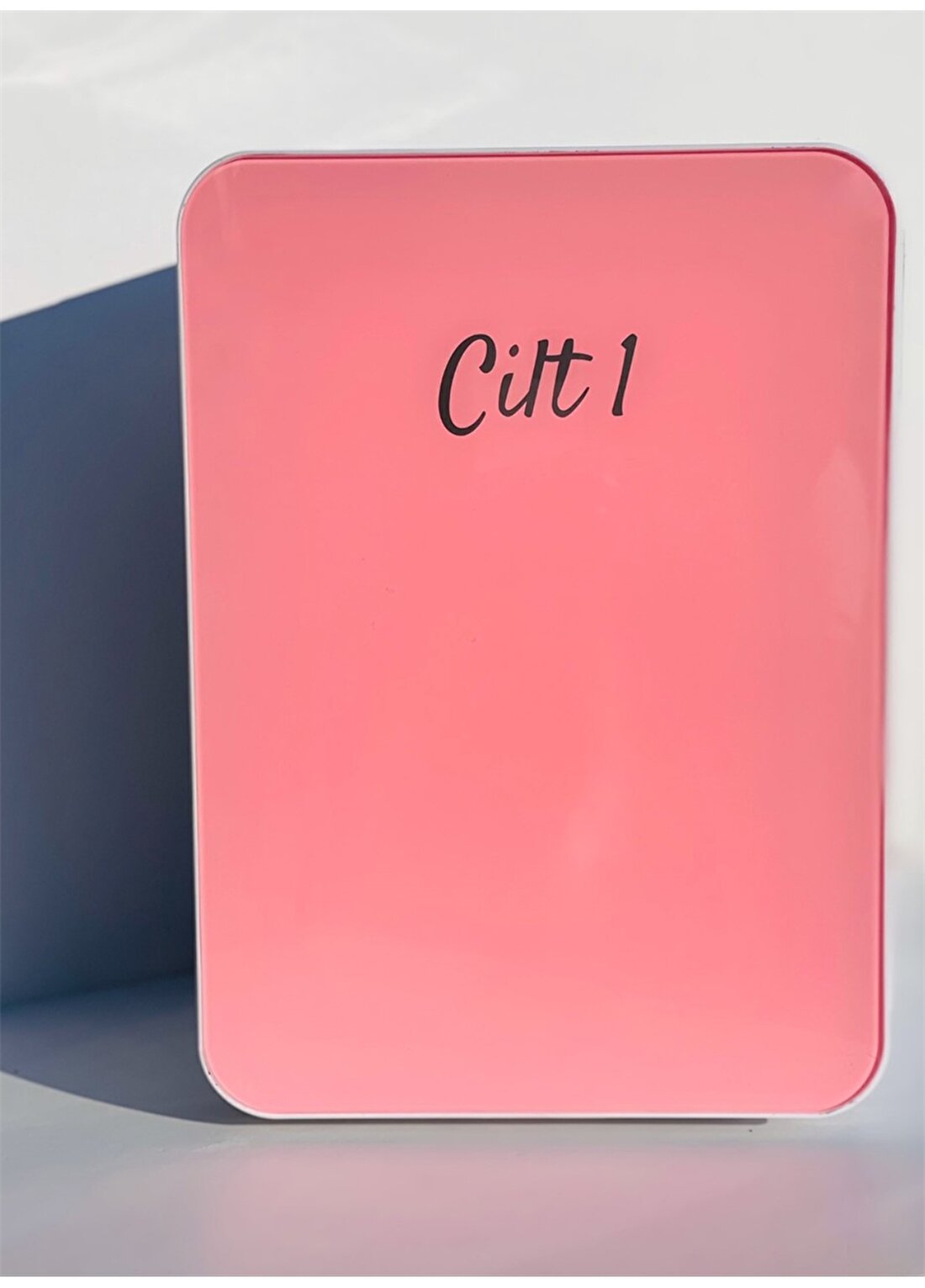Cilt1 Bubble Gum Pink Beauty Fridge