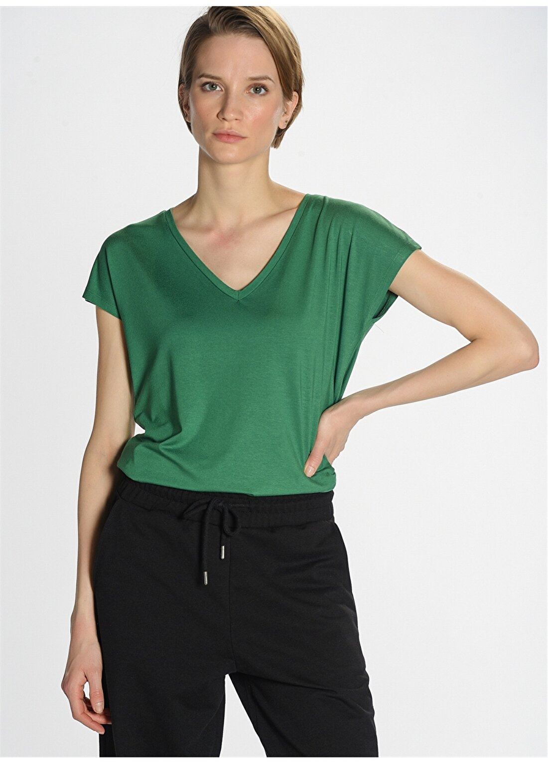 People By Fabrika PFKSS22TS0006 V Yaka Regular Fit Düz Yeşil Kadın T-Shirt