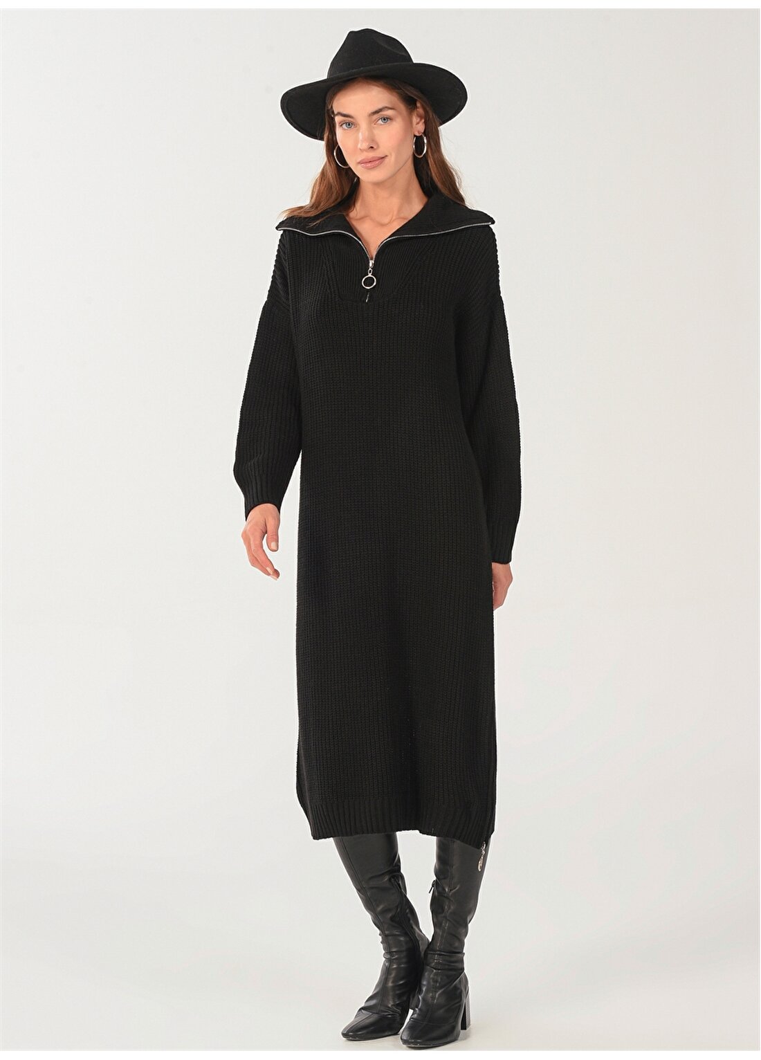 NGSTYLE Fermuarlı Yaka Düz Siyah Diz Üstü Kadın Elbise NGTKAW22-68