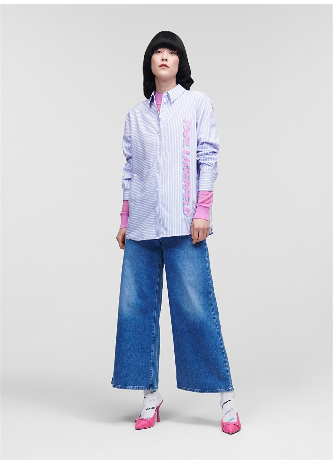 KARL LAGERFELD Standart Gömlek Yaka Baskılı Mavi - Beyaz Kadın Gömlek 225W1607