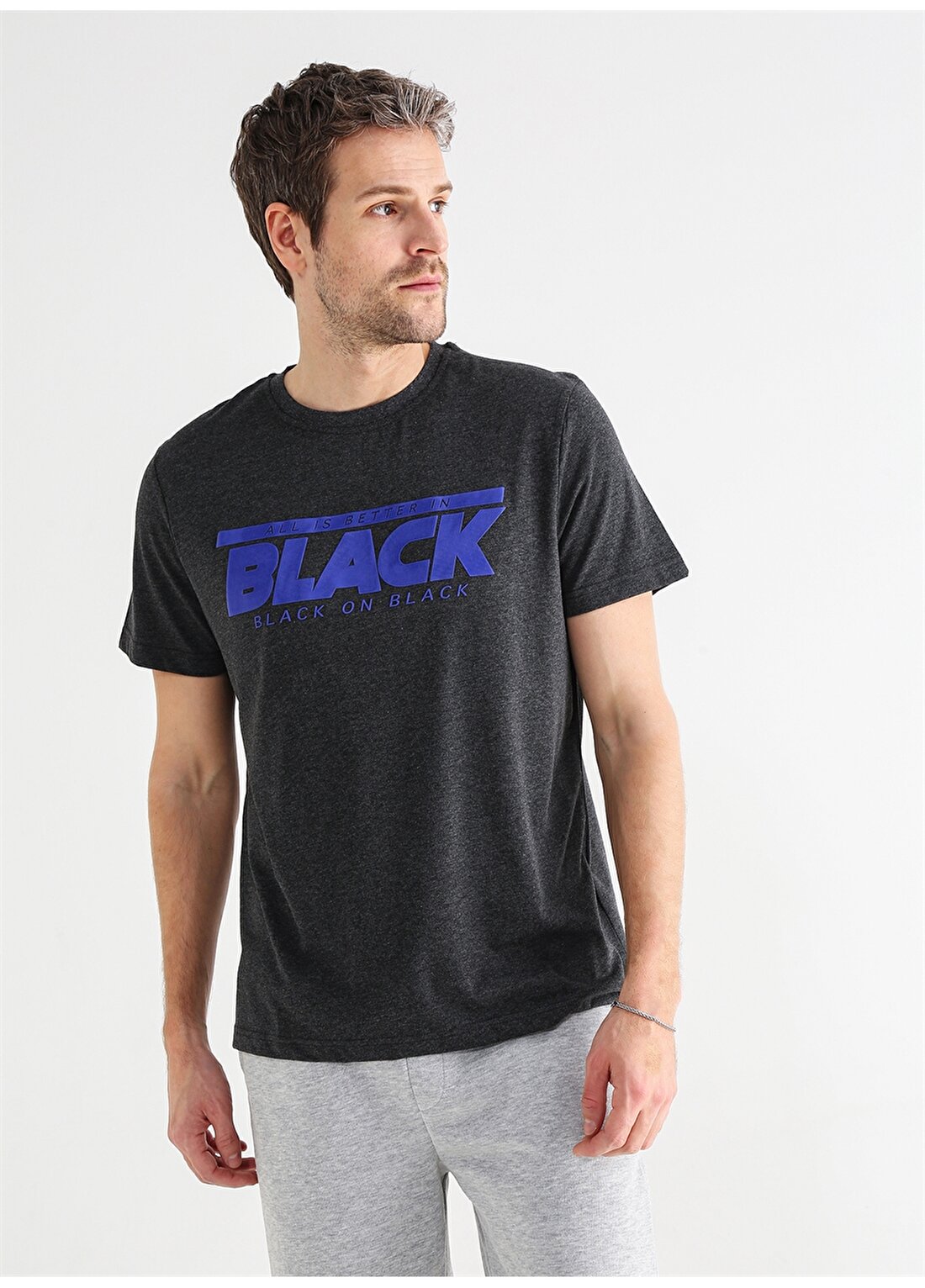 Black On Black Bisiklet Yaka Baskılı Antrasit Erkek T-Shirt E-YUSOI