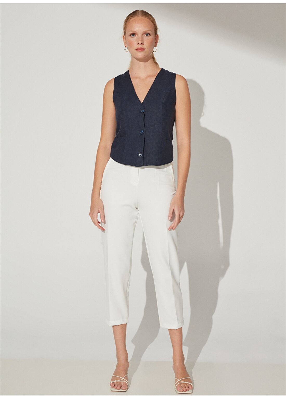 Fabrika Comfort Yüksek Bel Basic Beyaz Kadın Pantolon CM-BETI