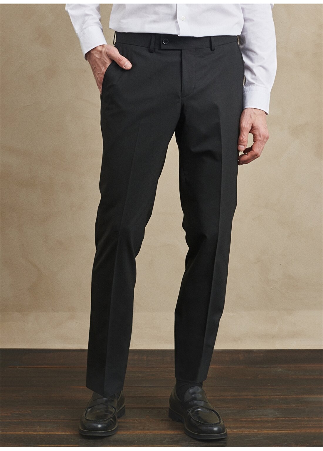 Altınyıldız Classics Normal Bel Dar Paça Slim Fit Siyah Erkek Pantolon 4A0100000002