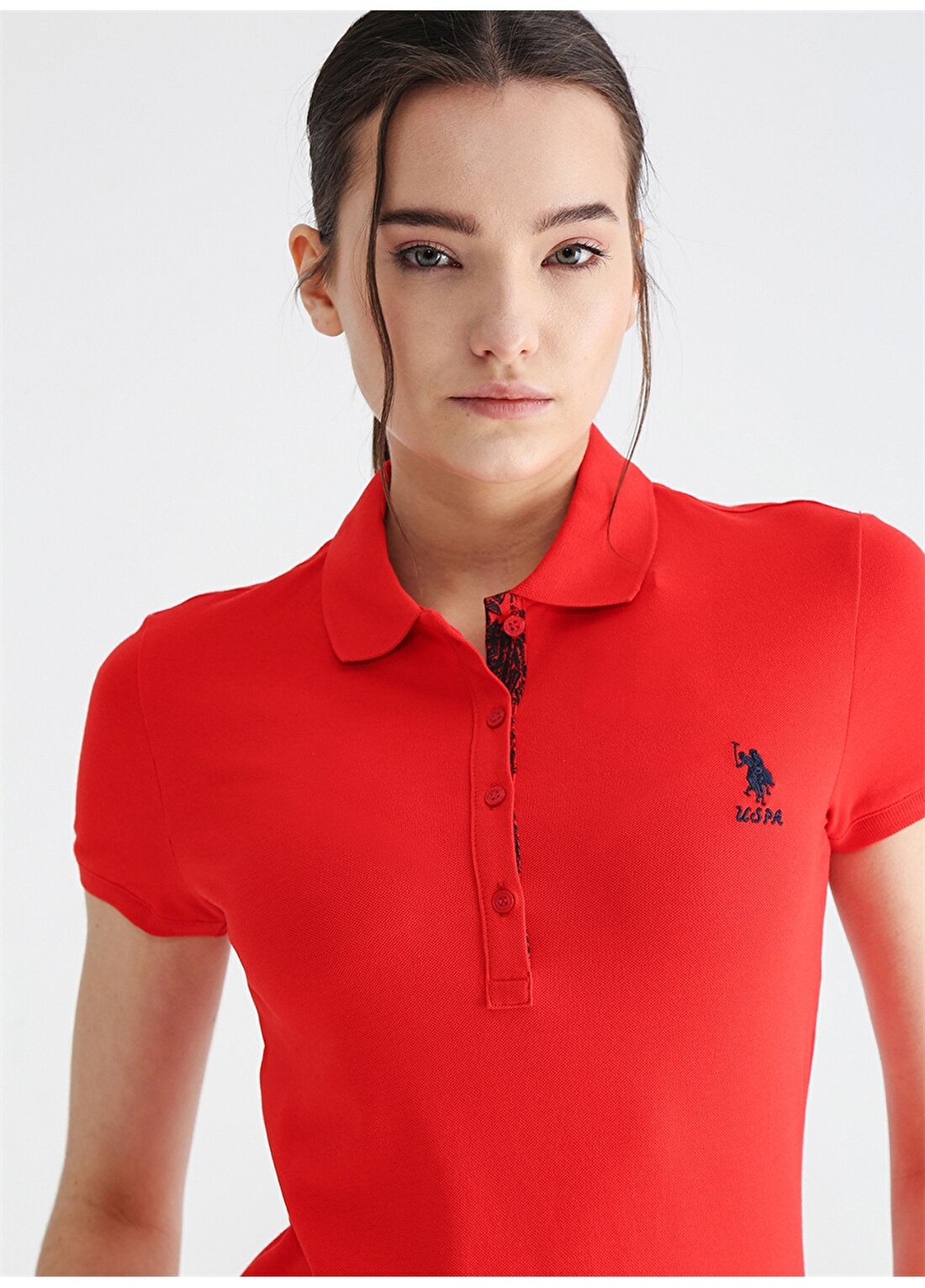 U.S. Polo Assn. Polo Yaka Düz Kırmızı Kadın T-Shirt TP0123