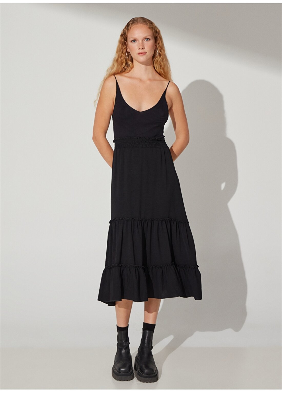 People By Fabrika Siyah Kadın V Yaka Midi Ev Elbisesi 22003-1