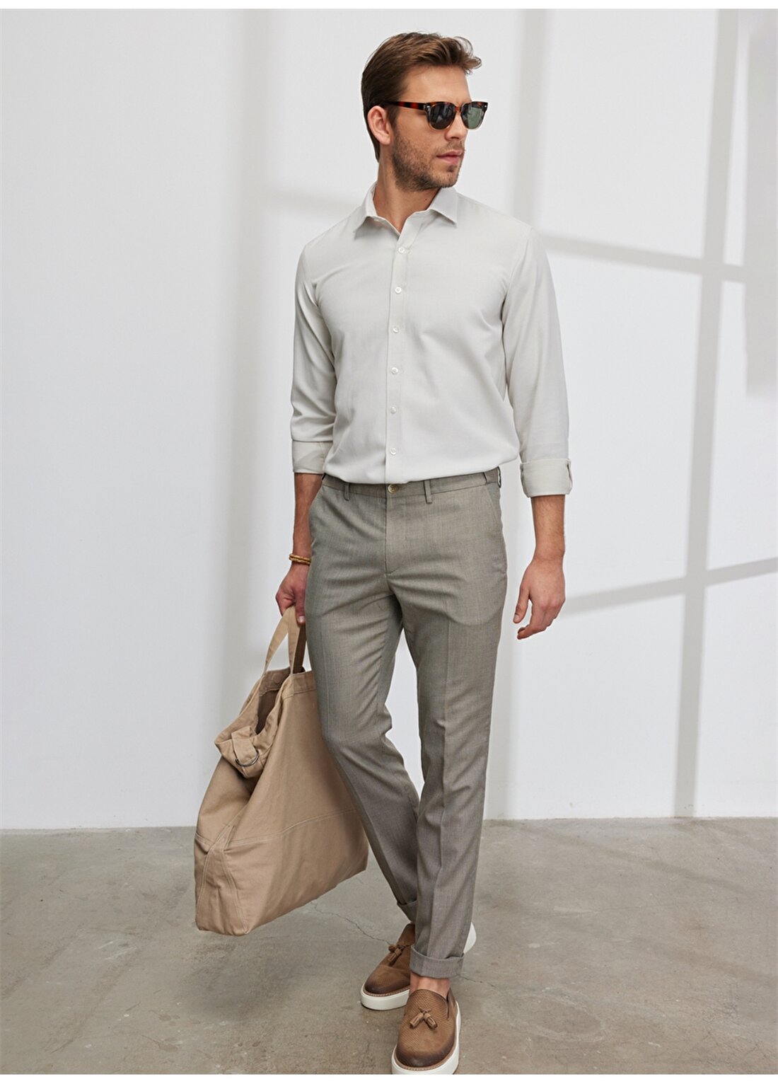 Altınyıldız Classics Normal Bel Dar Paça Slim Fit Beyaz - Kahverengi Erkek Pantolon 4A0123200031
