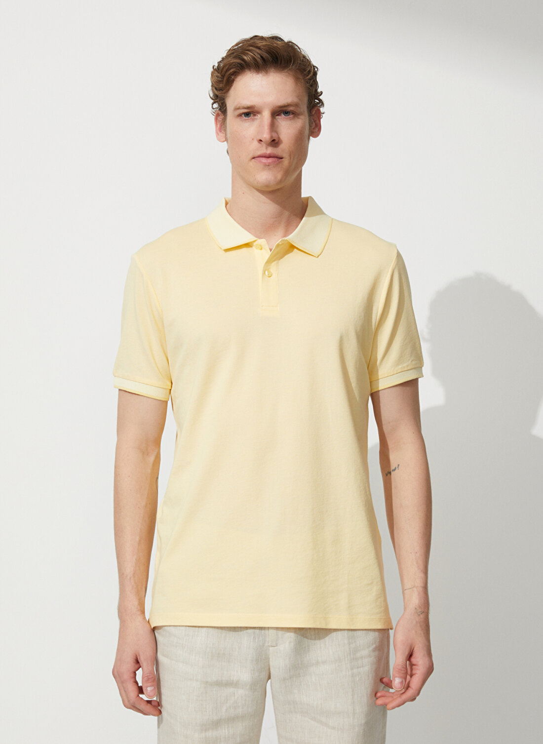Altınyıldız Classics Polo Yaka Sarı - Beyaz Erkek T-Shirt 4A9000000003