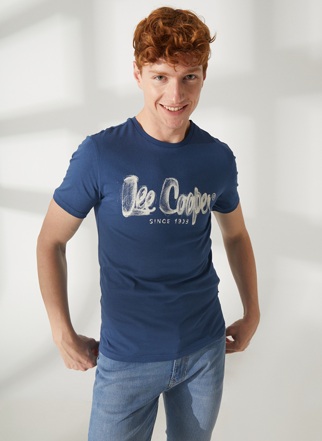 Lee Cooper Bisiklet Yaka İndigo Erkek T-Shirt 232 LCM 242029 DRAWINGLOGO INDIGO