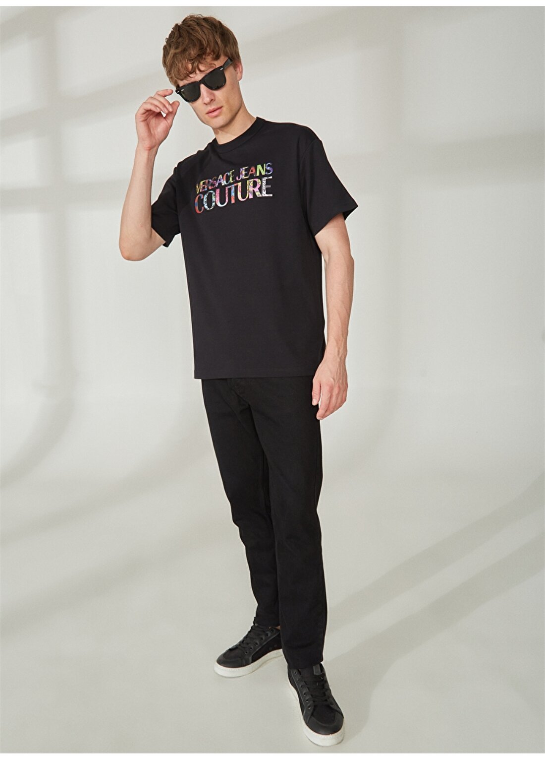 Versace Jeans Couture Bisiklet Yaka Siyah Erkek T-Shirt 74GAHG01CJ01G899