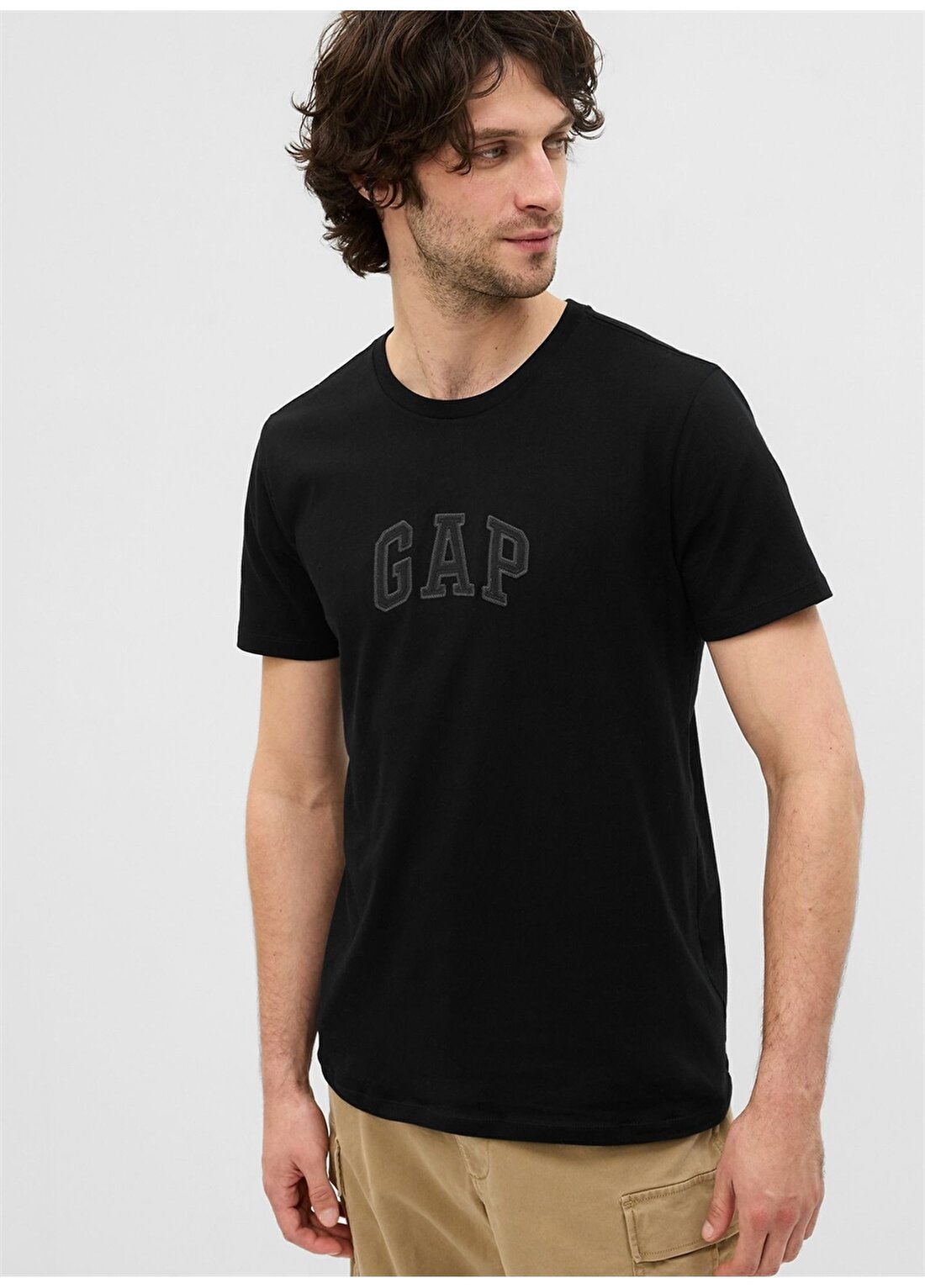 Gap Bisiklet Yaka Nakışlı Siyah Erkek T-Shirt 570044