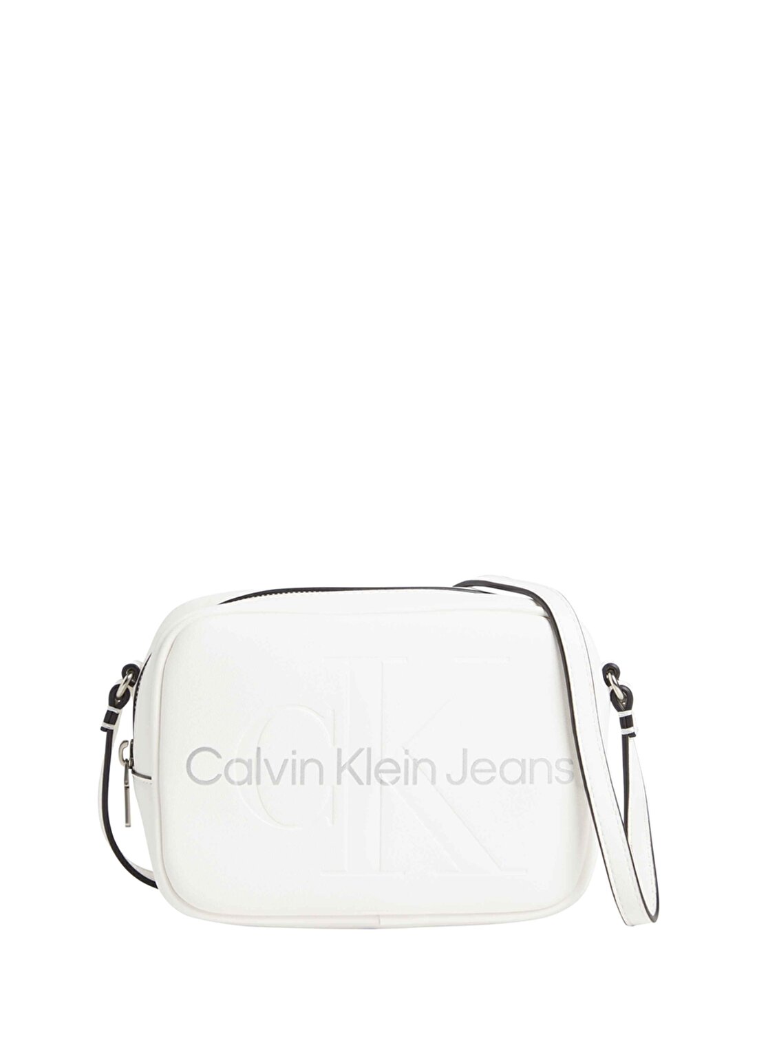 Calvin Klein Beyaz Kadın 13X18x7 Cm Çapraz Çanta K60K6102750LI