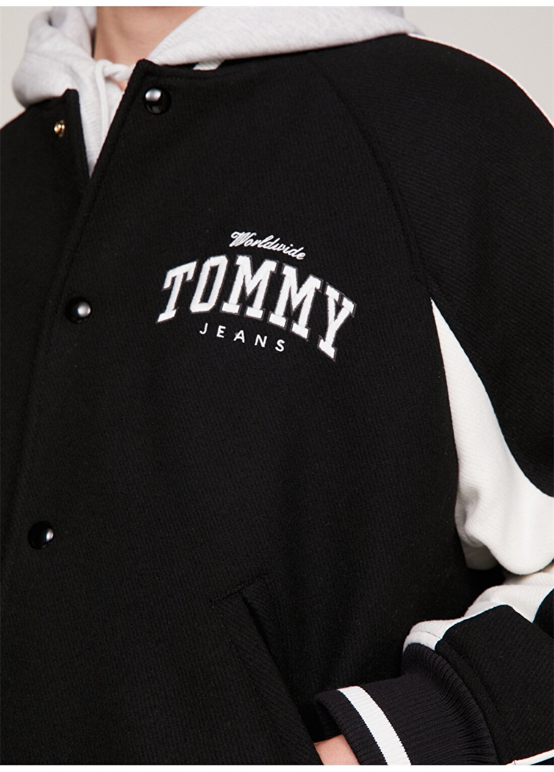 Tommy Jeans Normal Siyah Erkek Ceket DM0DM17884BDS