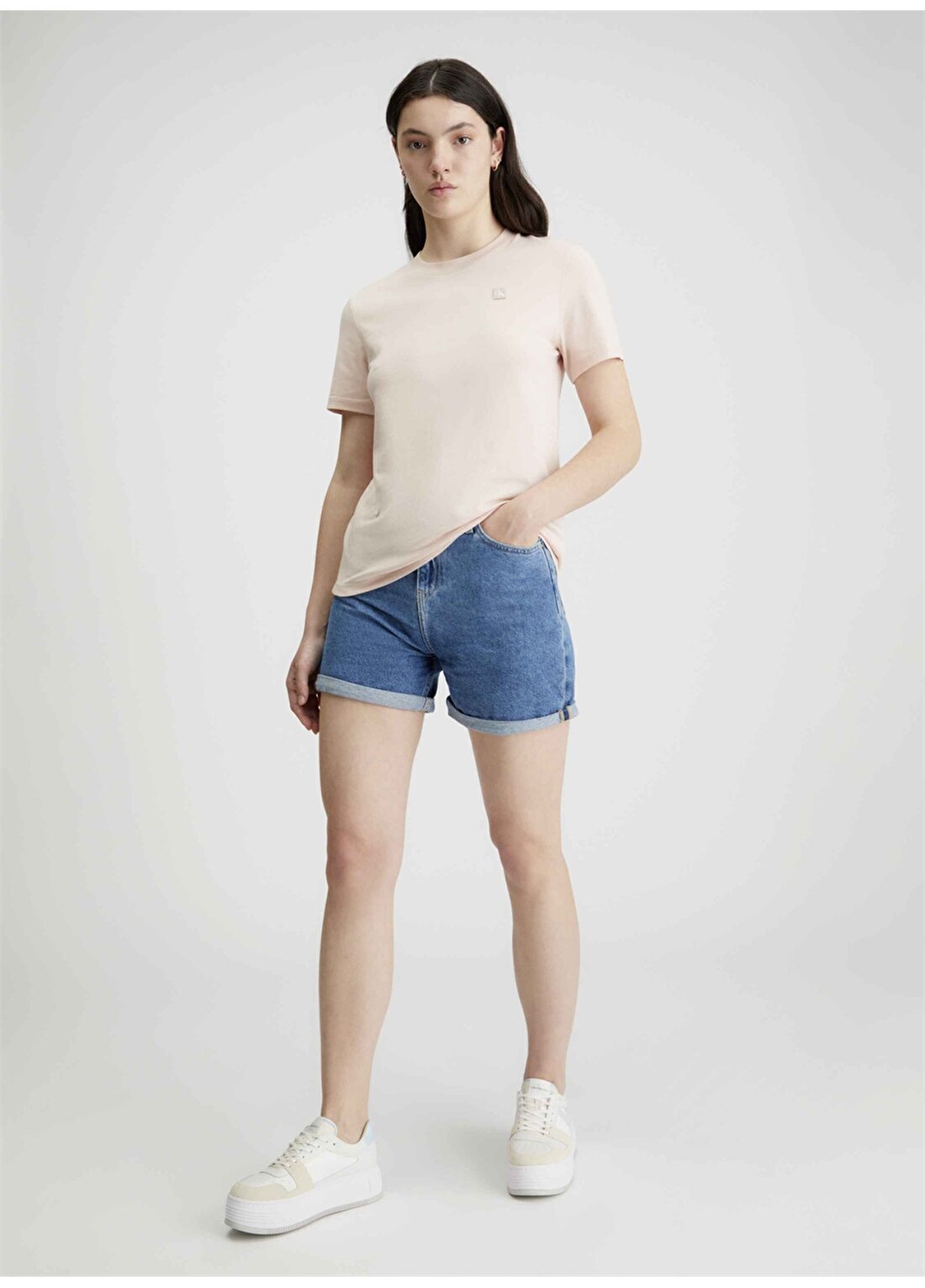 Calvin Klein Jeans Yüksek Bel Normal İndigo Kadın Denim Şort J20J2228011A4