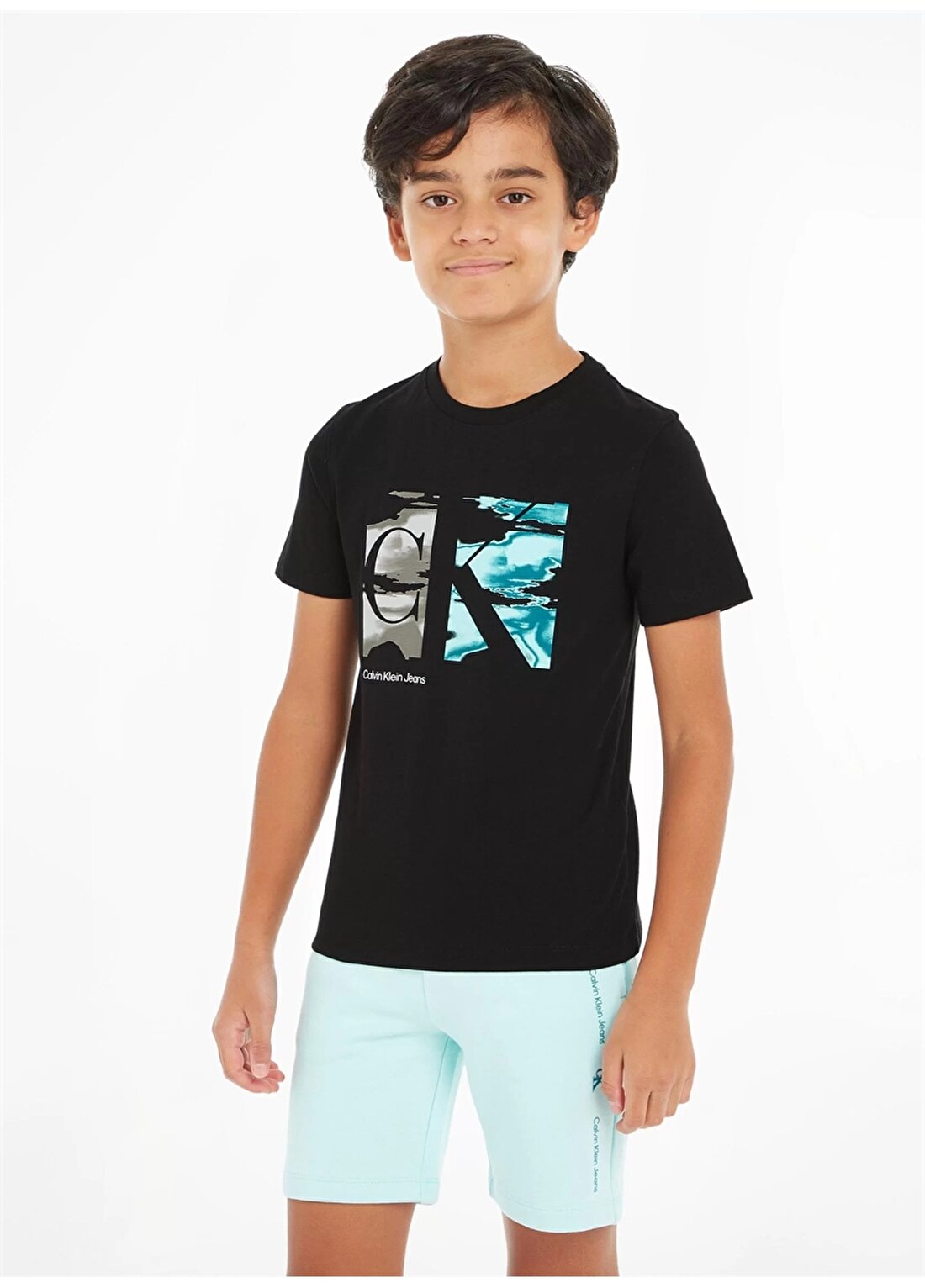 Calvin Klein Baskılı Siyah Erkek Çocuk T-Shirt SERENITY MONOGRAM SS T-SHIRT